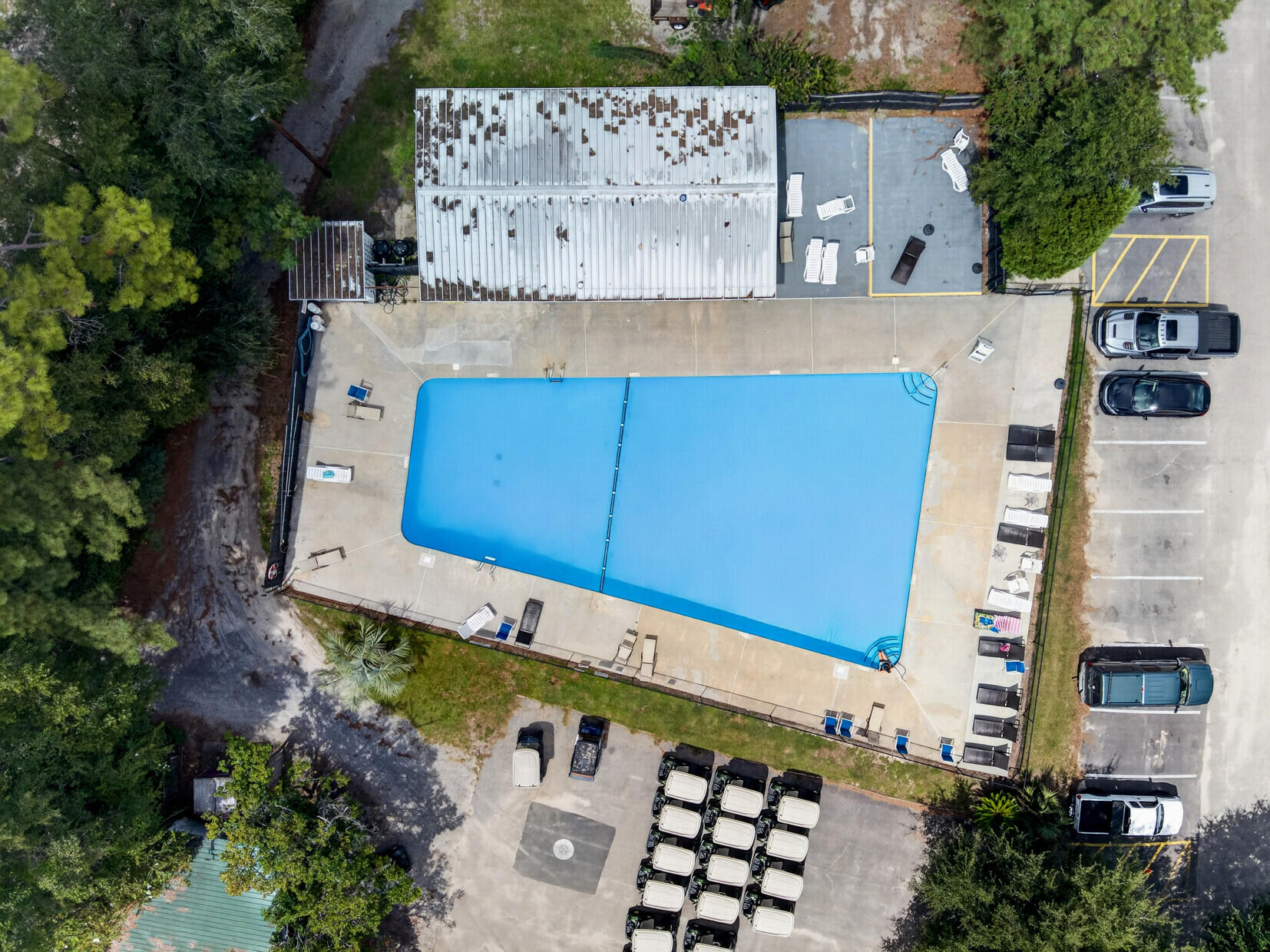 208 Holly Inn Road
