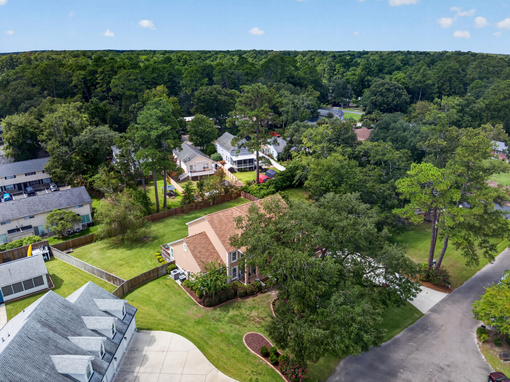 208 Holly Inn Road