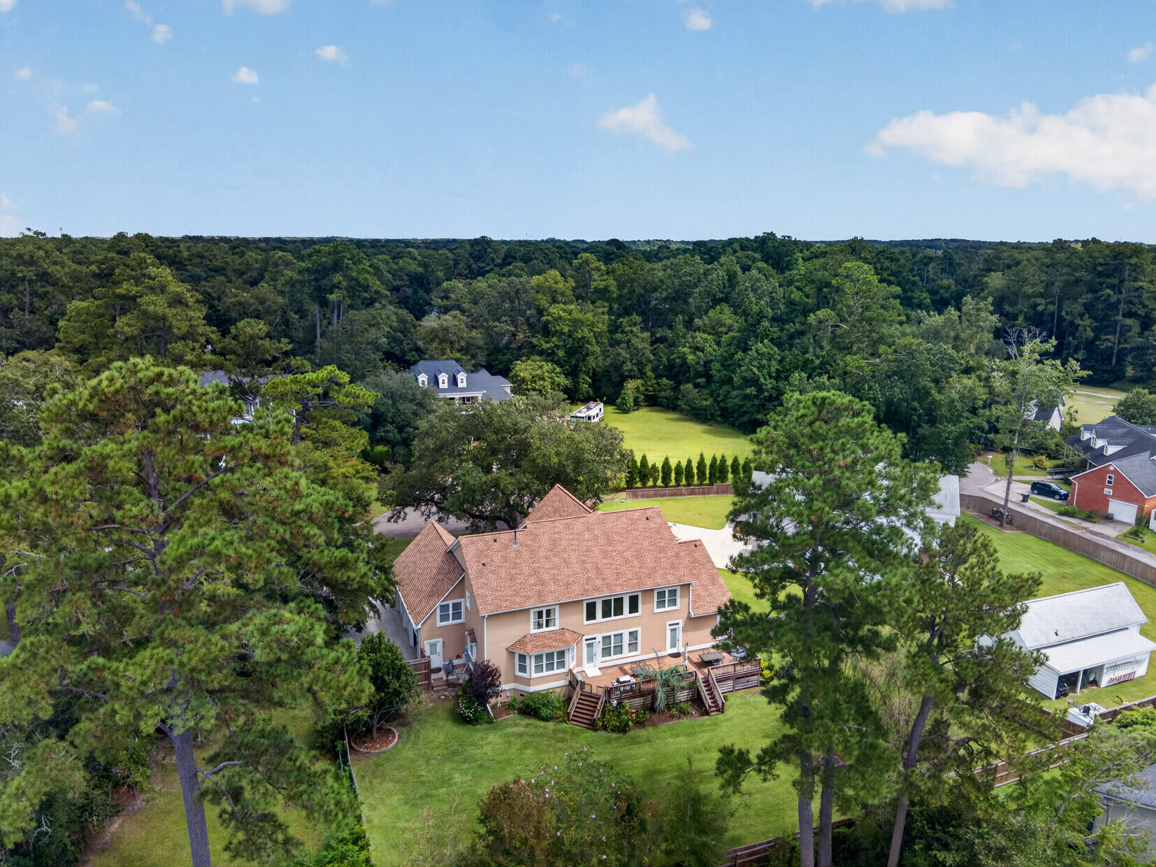 208 Holly Inn Road