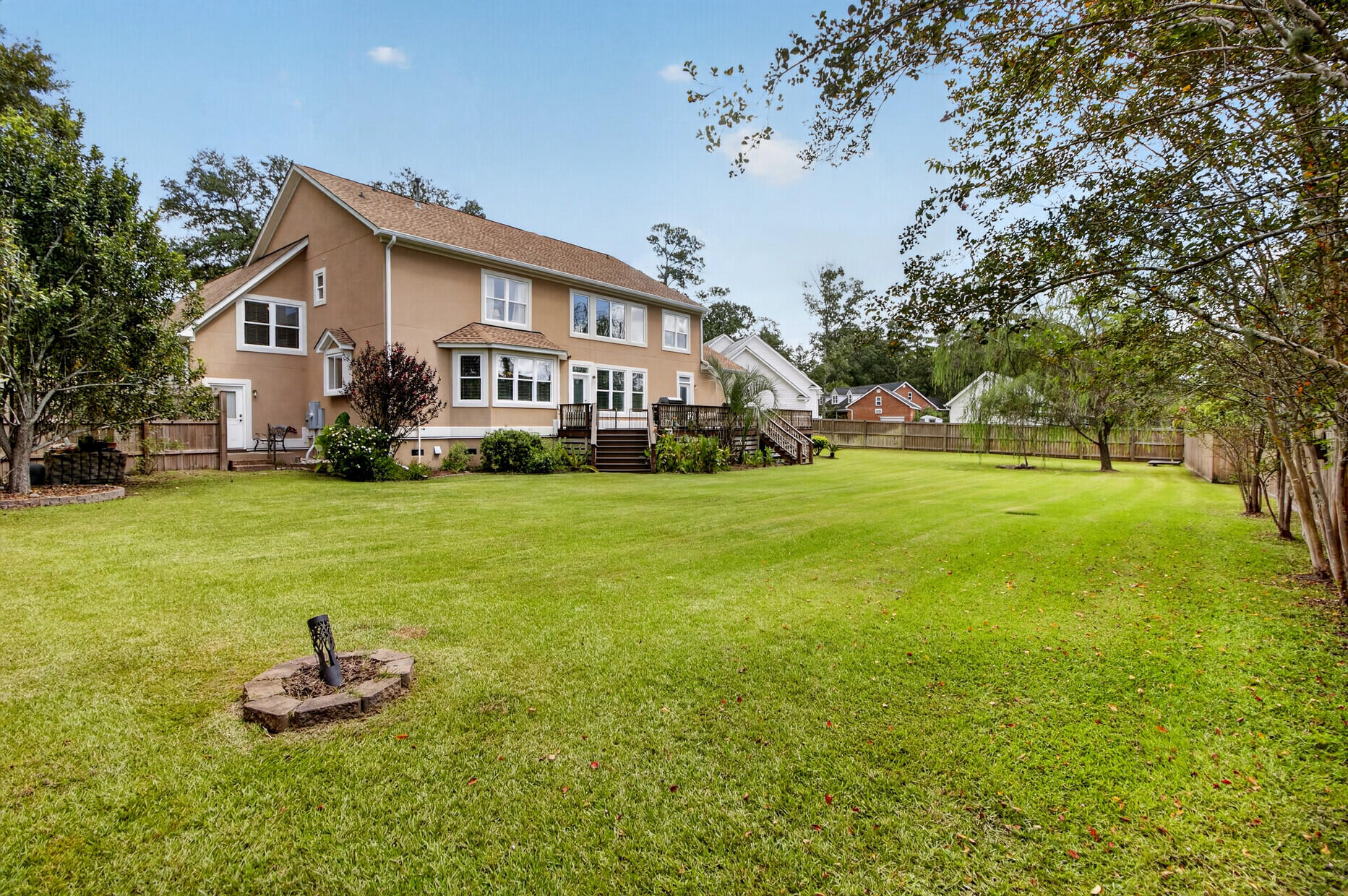 208 Holly Inn Road