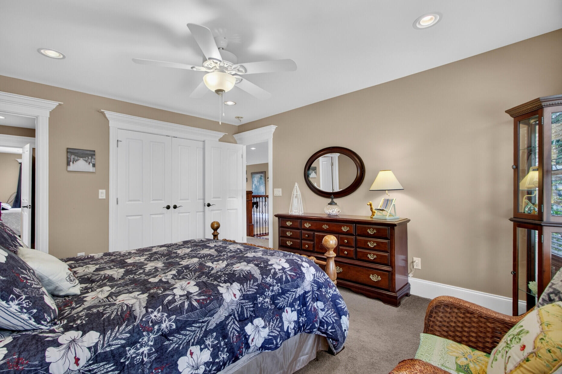 208 Holly Inn Road