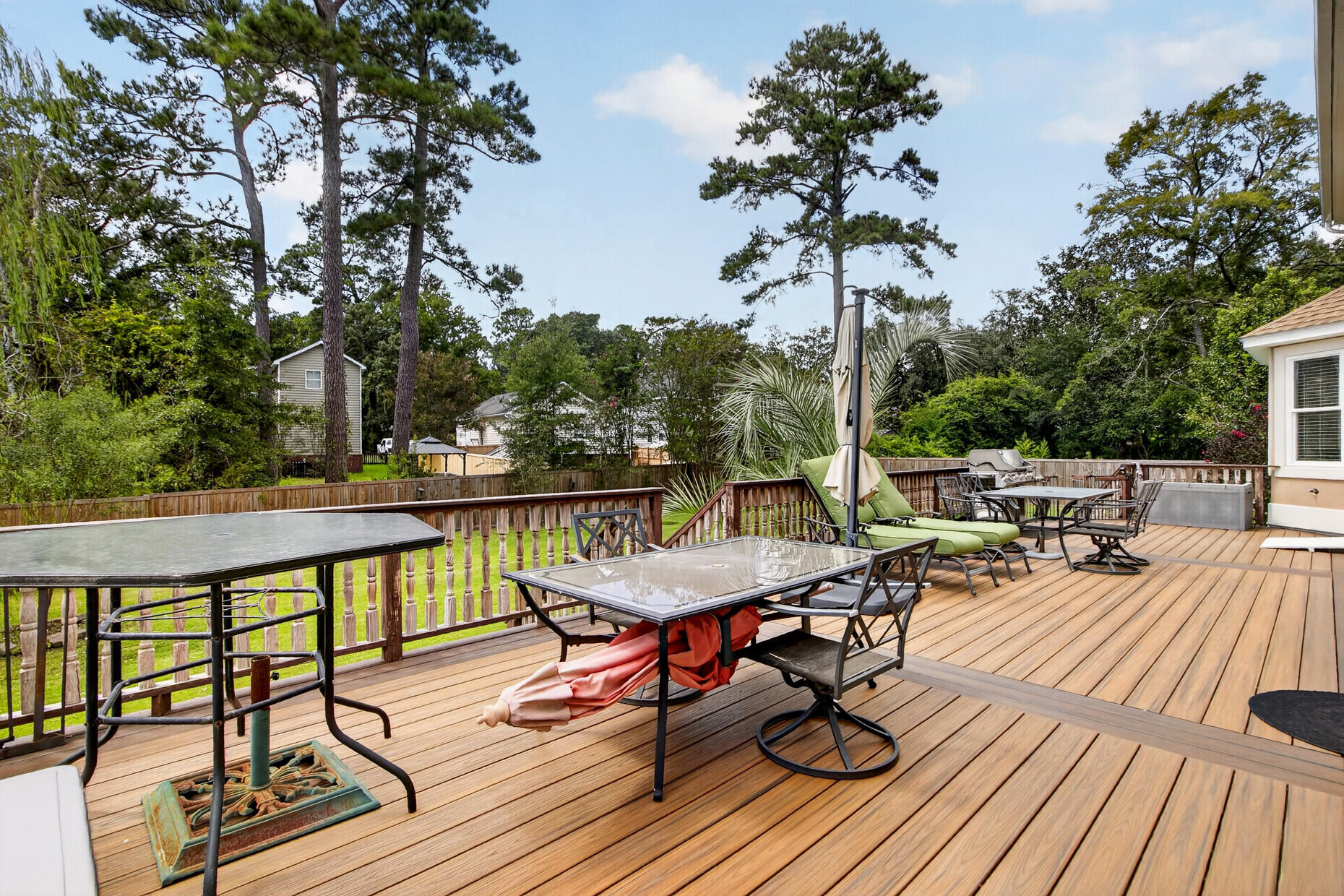 208 Holly Inn Road