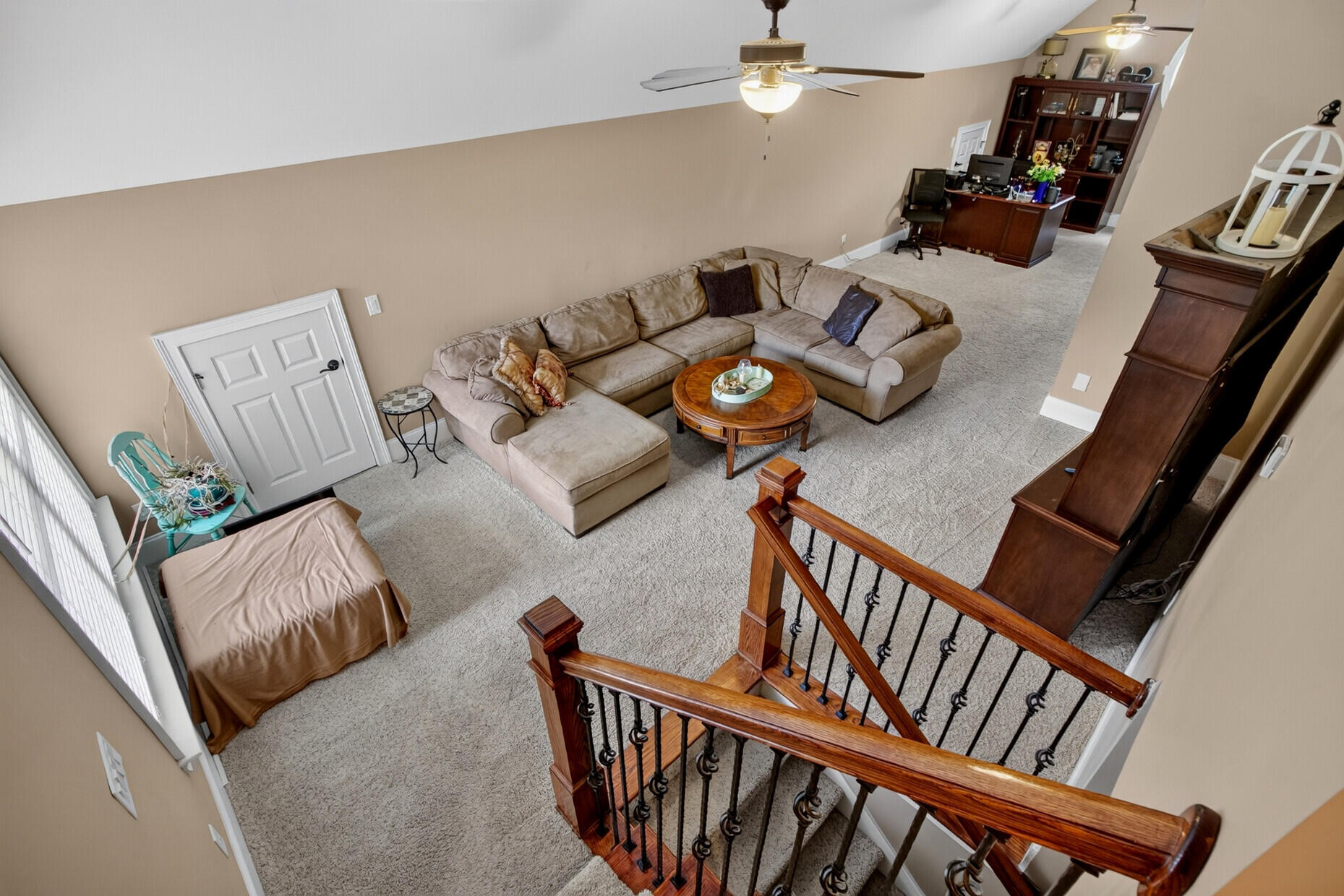 208 Holly Inn Road