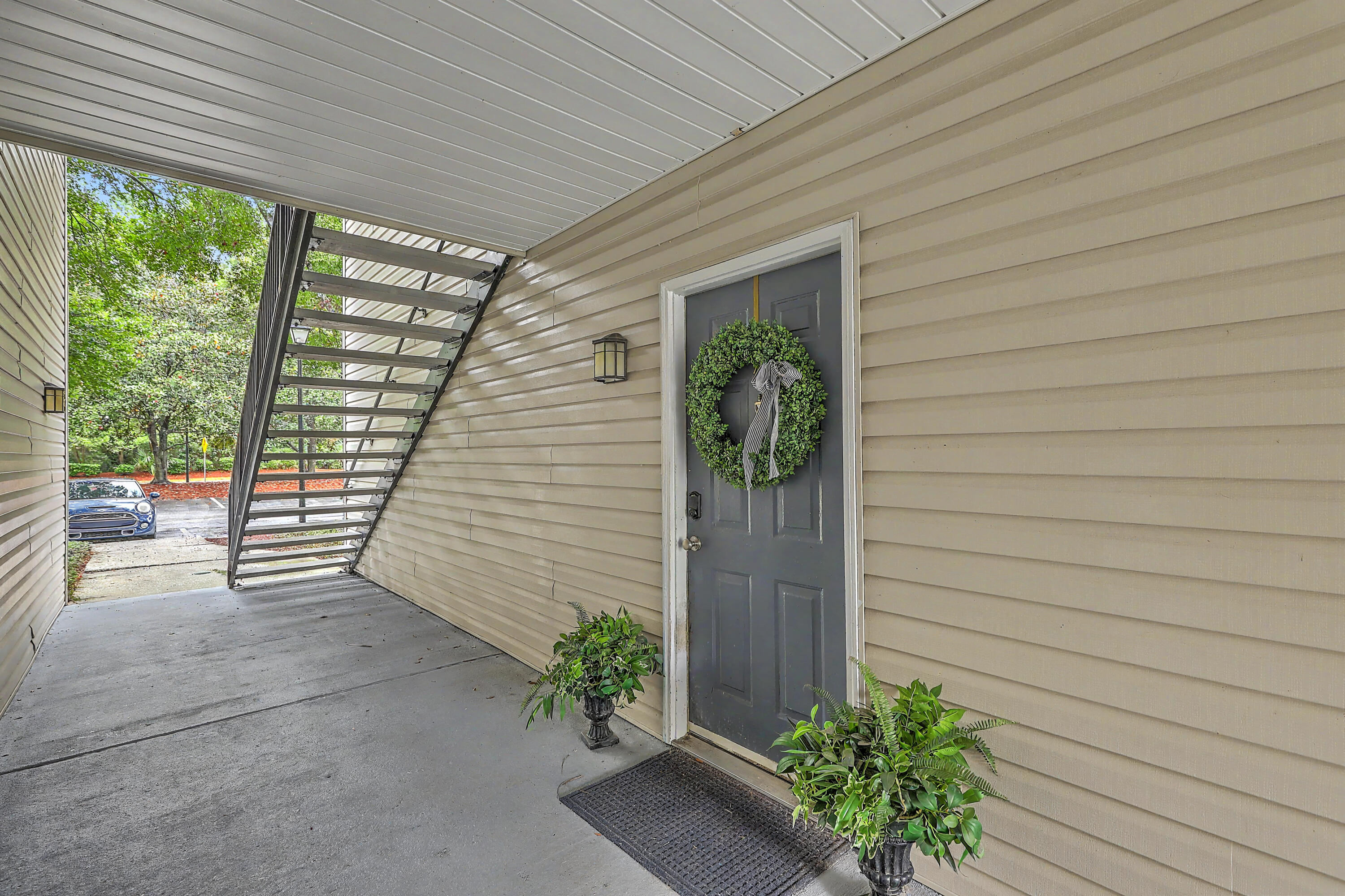 2011 N Highway 17 Unit 2300a