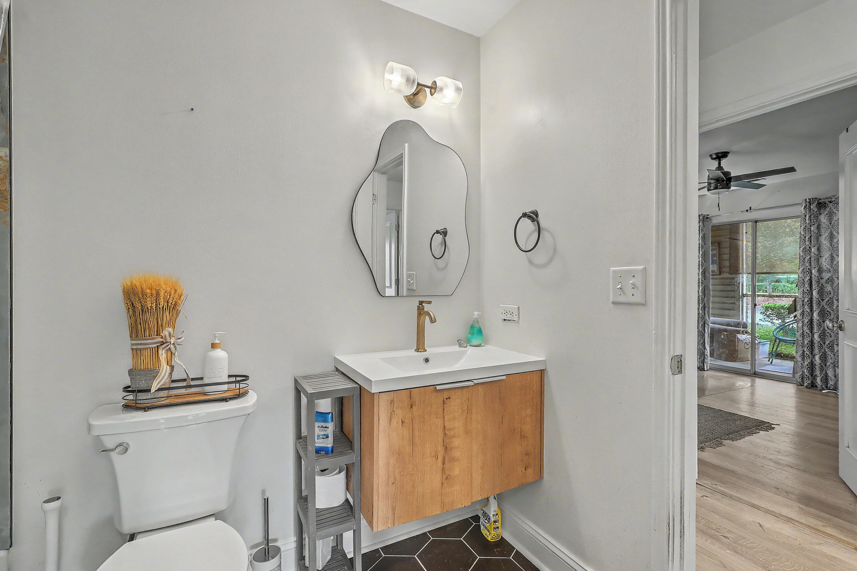 2011 N Highway 17 Unit 2300a