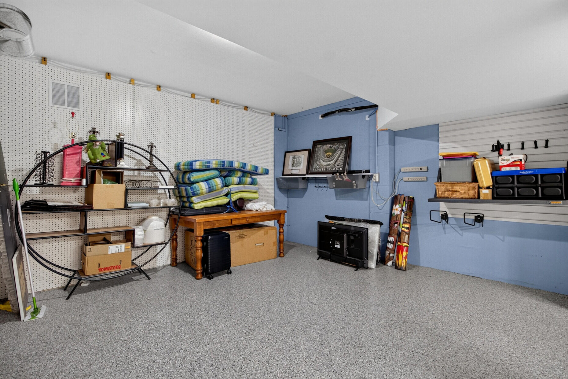2645 Crooked Stick Lane