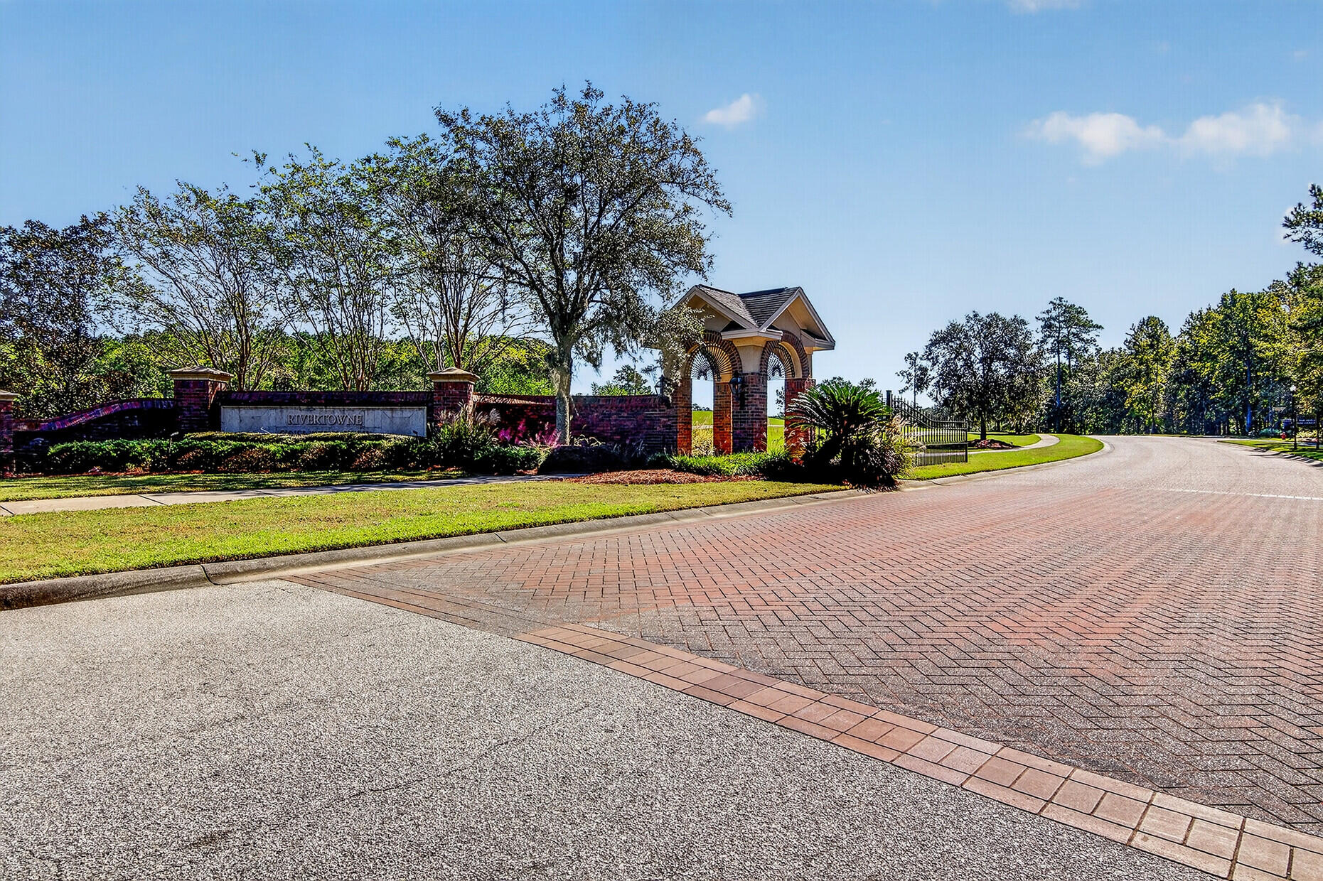 2645 Crooked Stick Lane