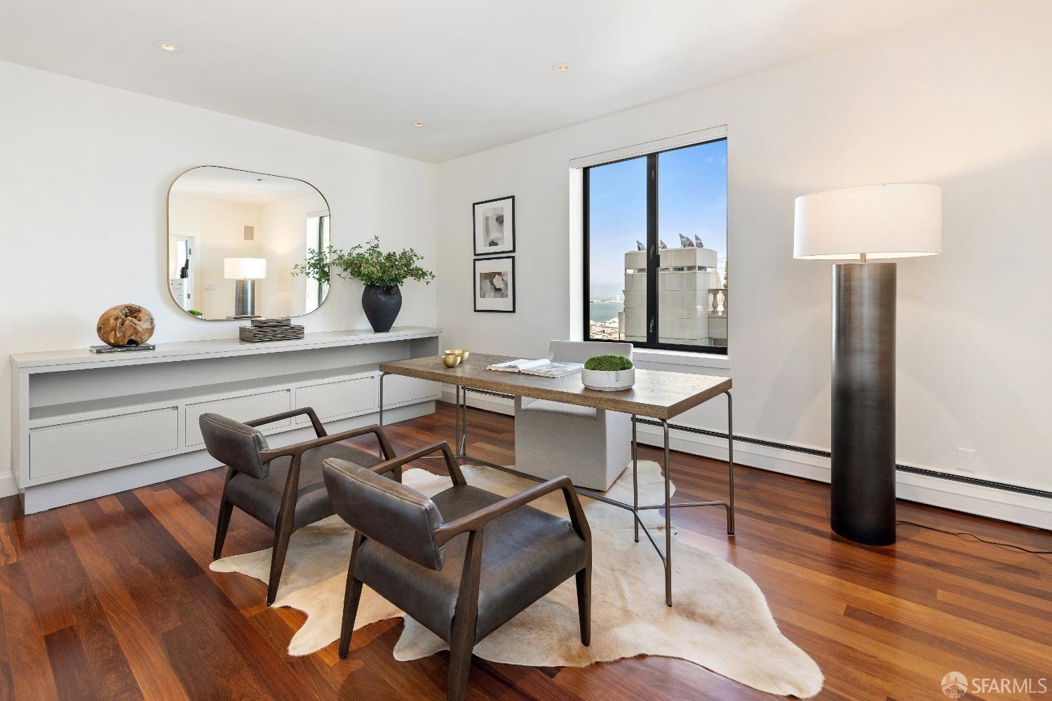 1170 Sacramento Street # 5D