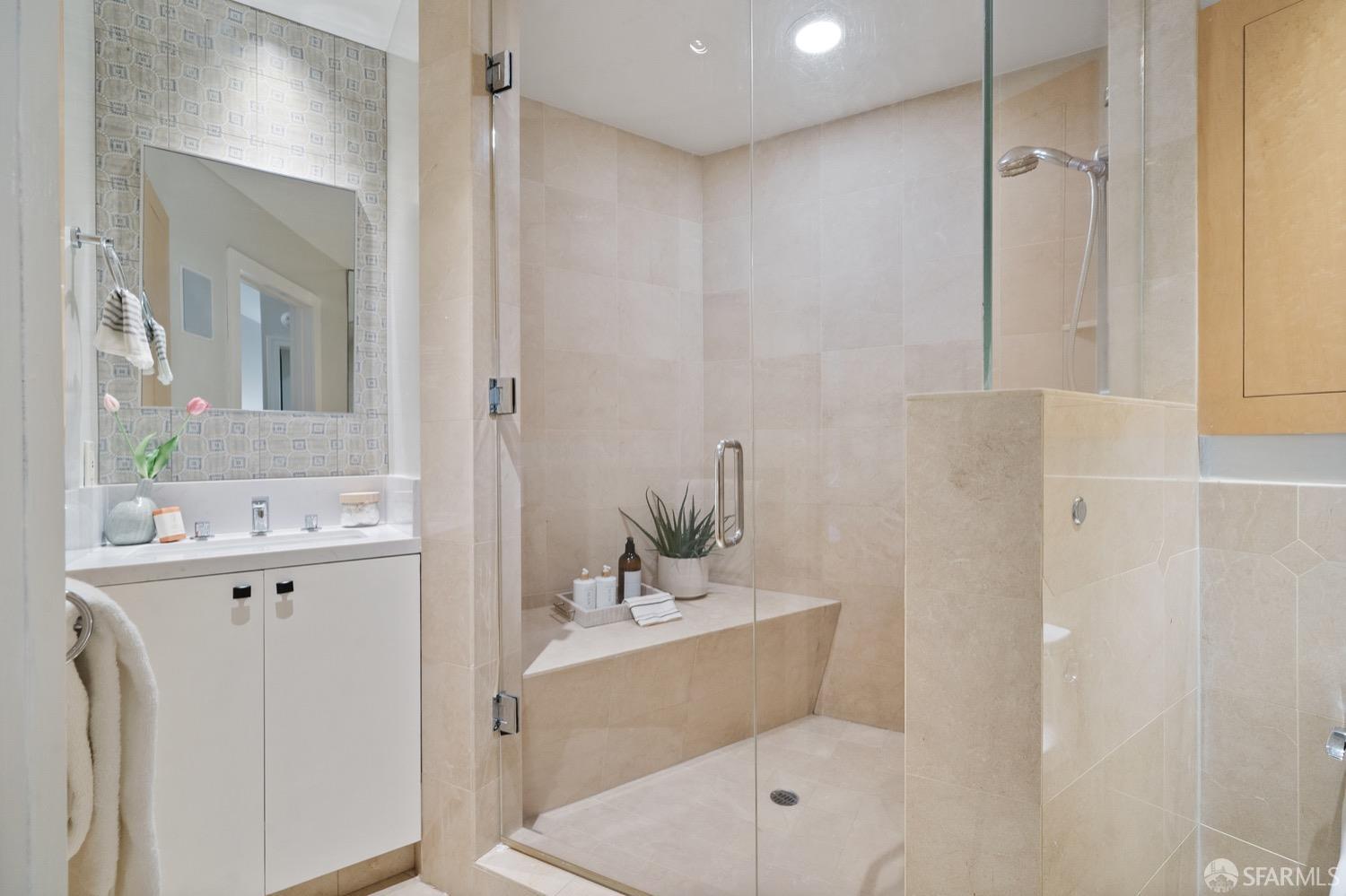 1632 North Point Street