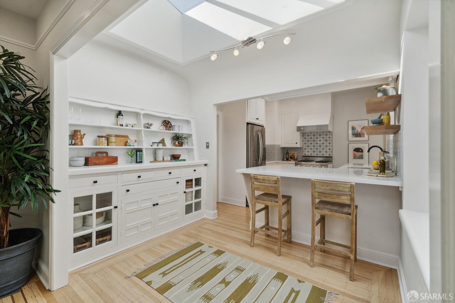 1632 North Point Street