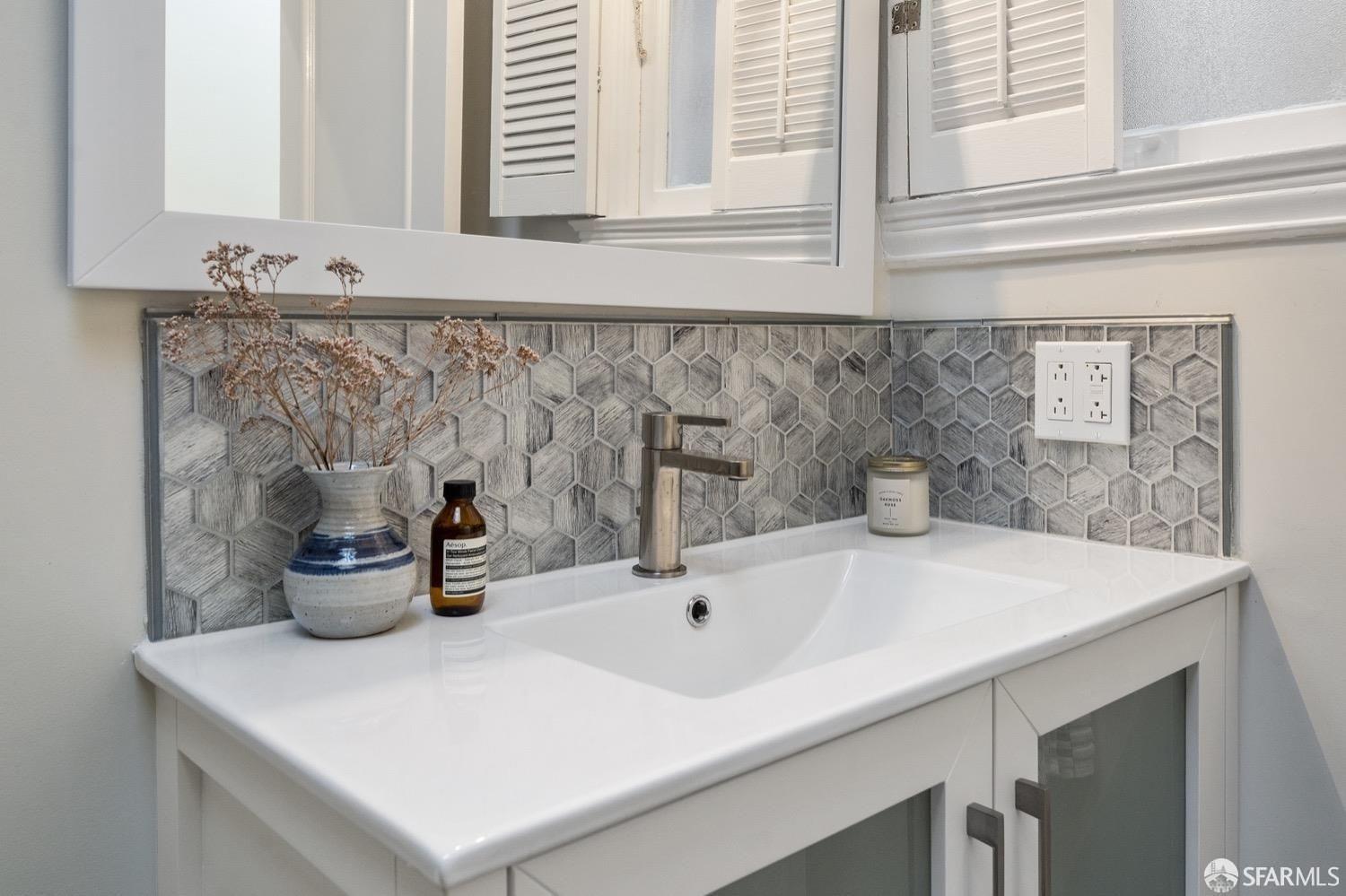 1632 North Point Street