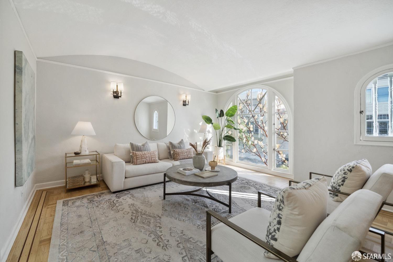 1632 North Point Street