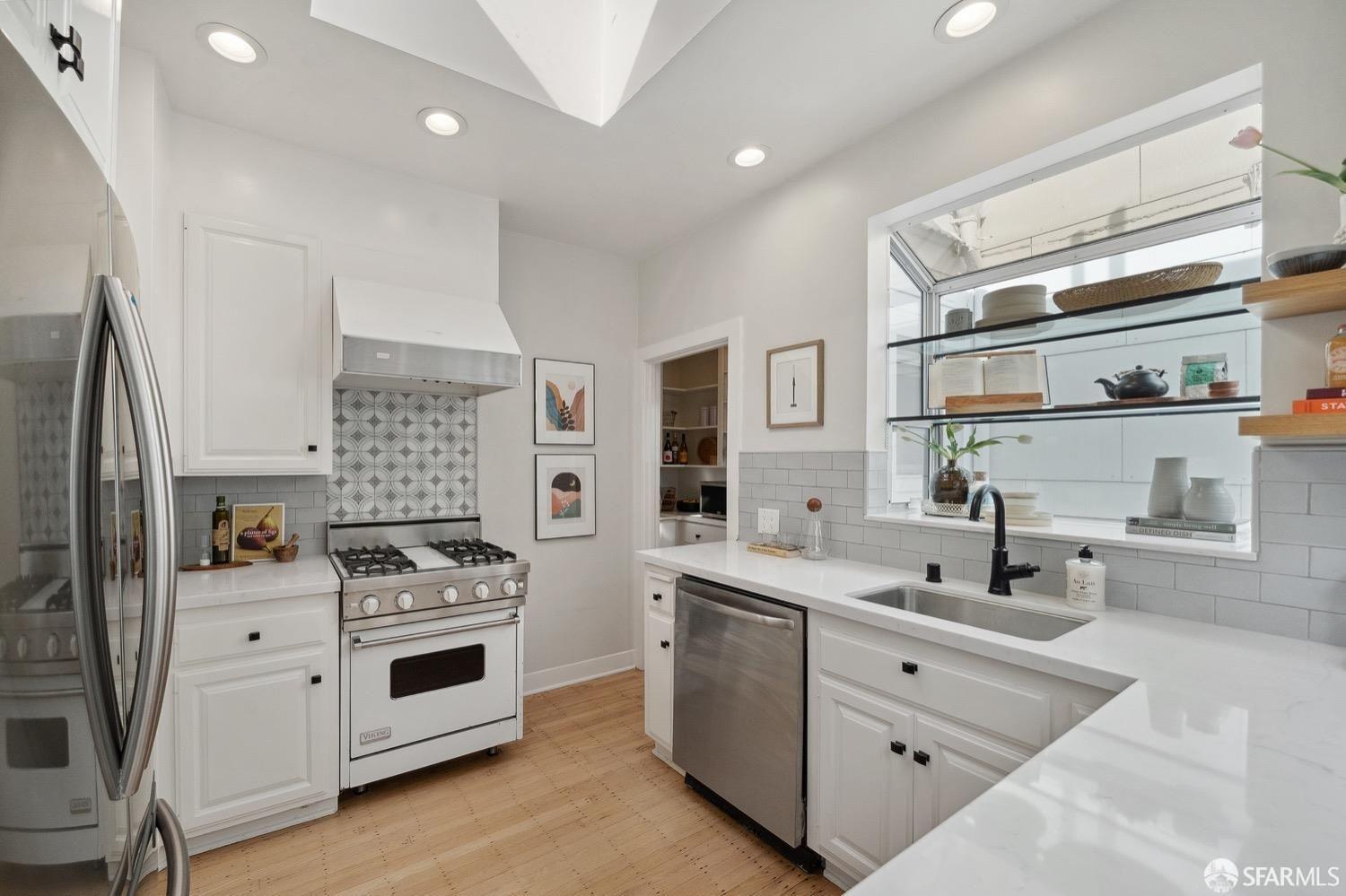 1632 North Point Street