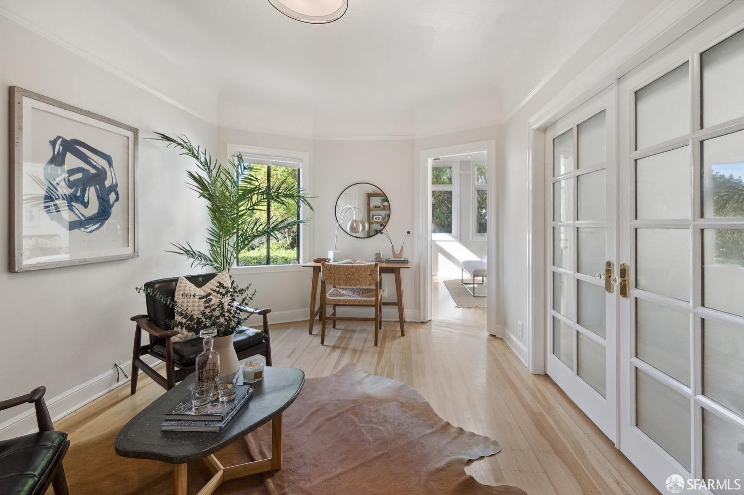 1632 North Point Street