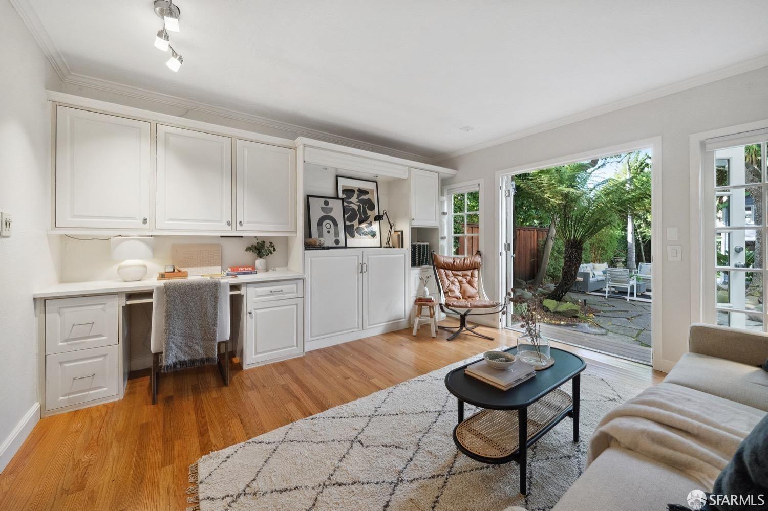 1632 North Point Street