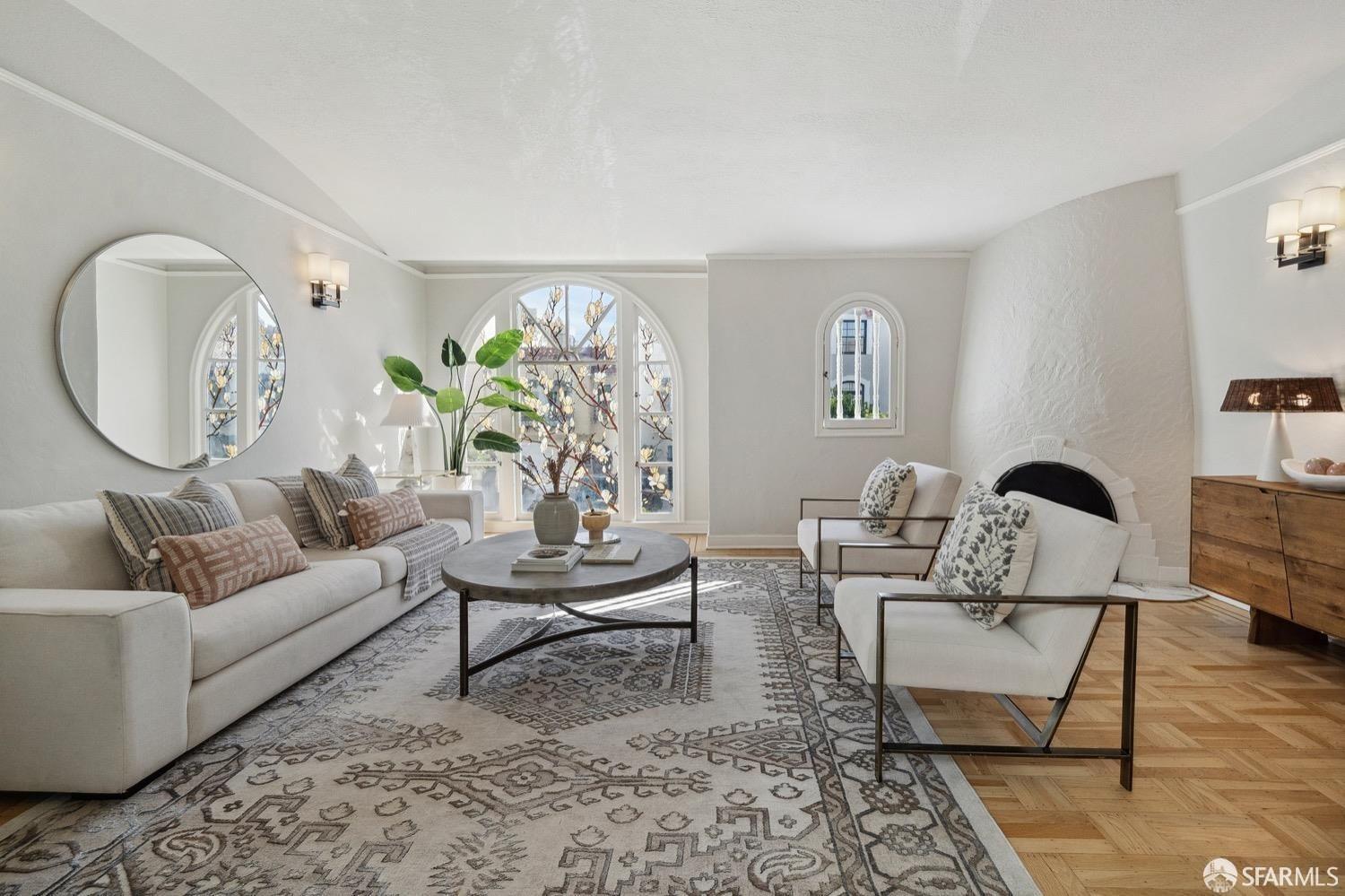 1632 North Point Street