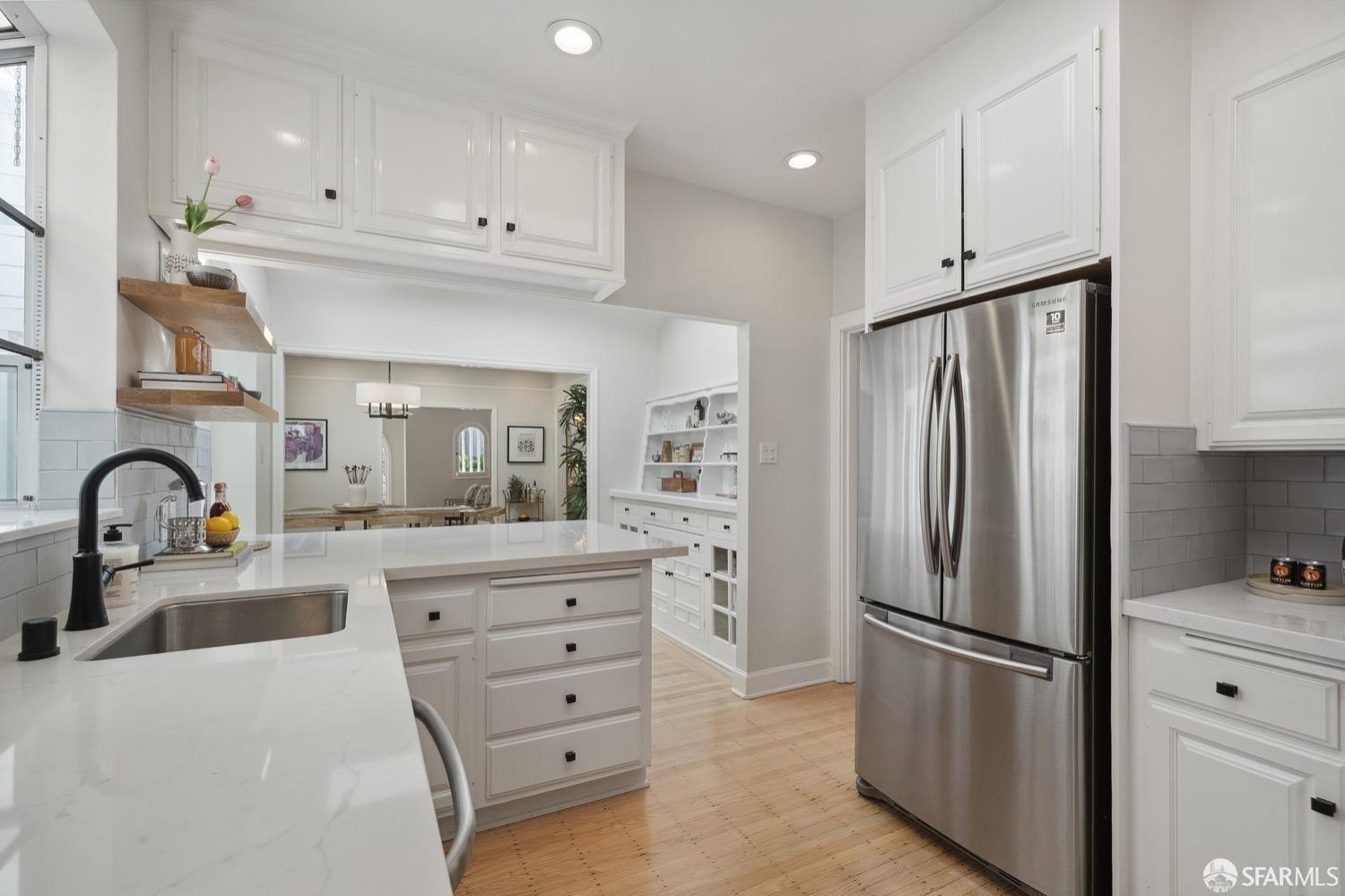 1632 North Point Street