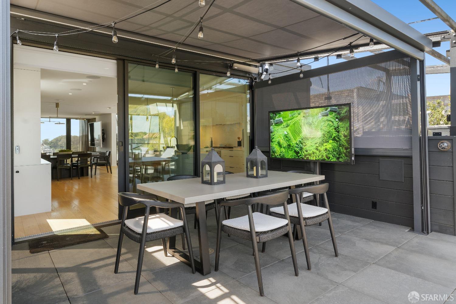 132-136 Presidio Avenue