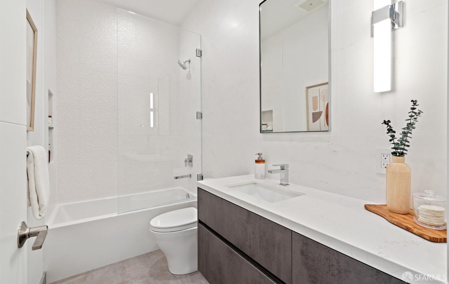 31-33 Prescott Court