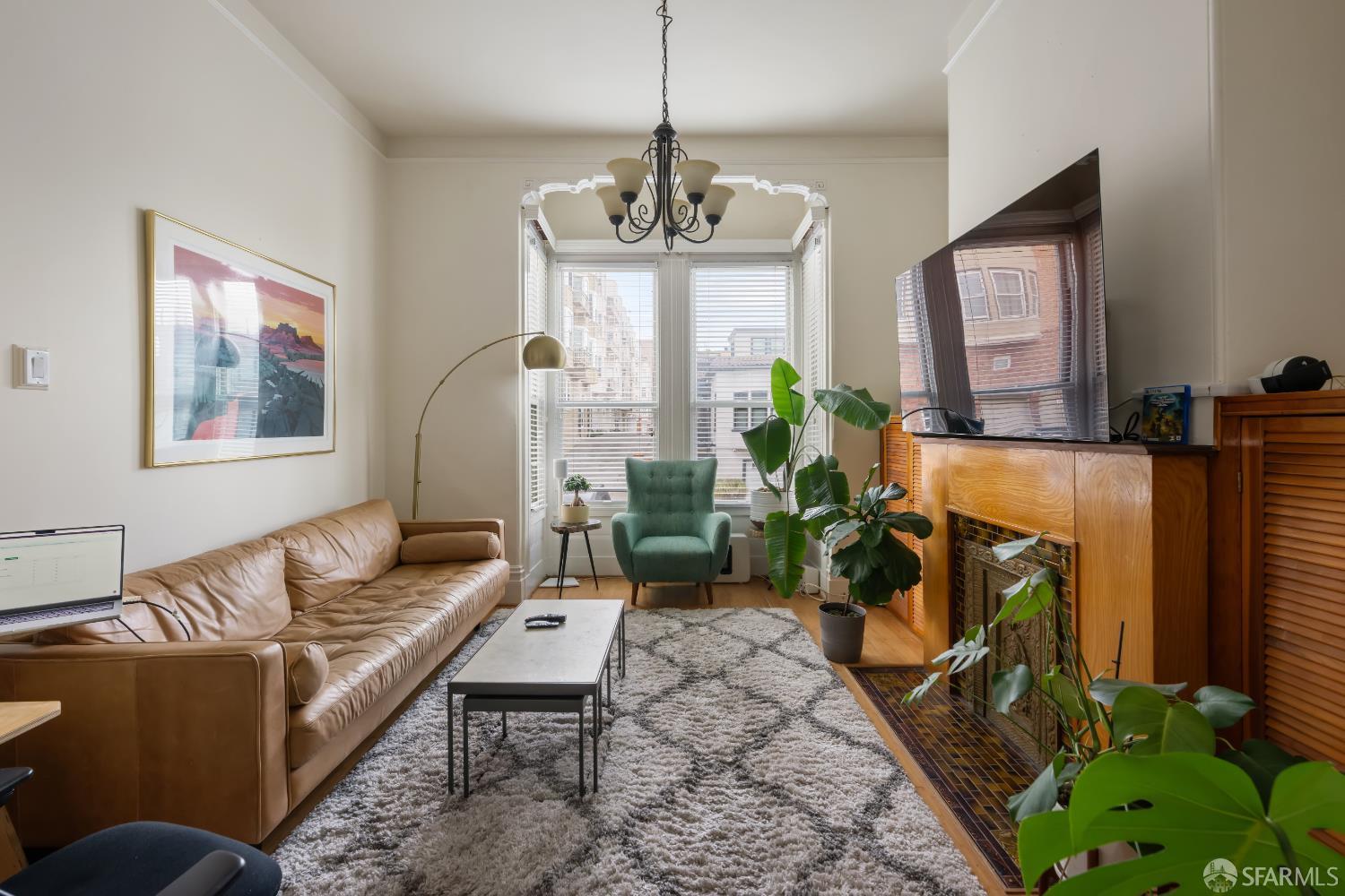 2914-2926 Larkin Street