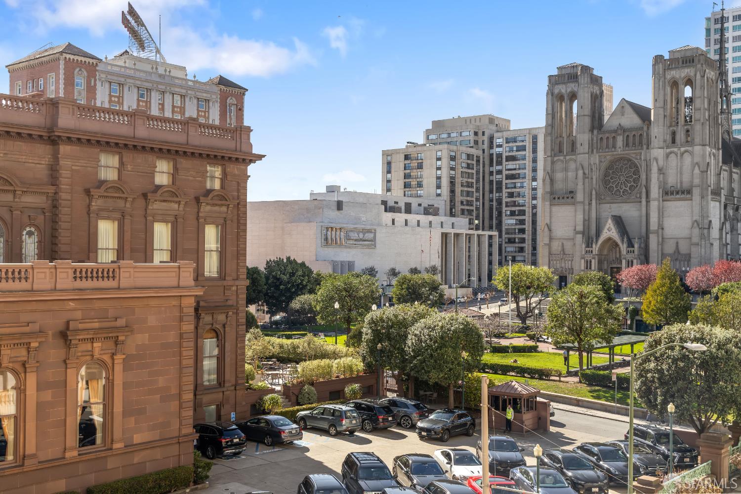 1100 Sacramento Street # 404