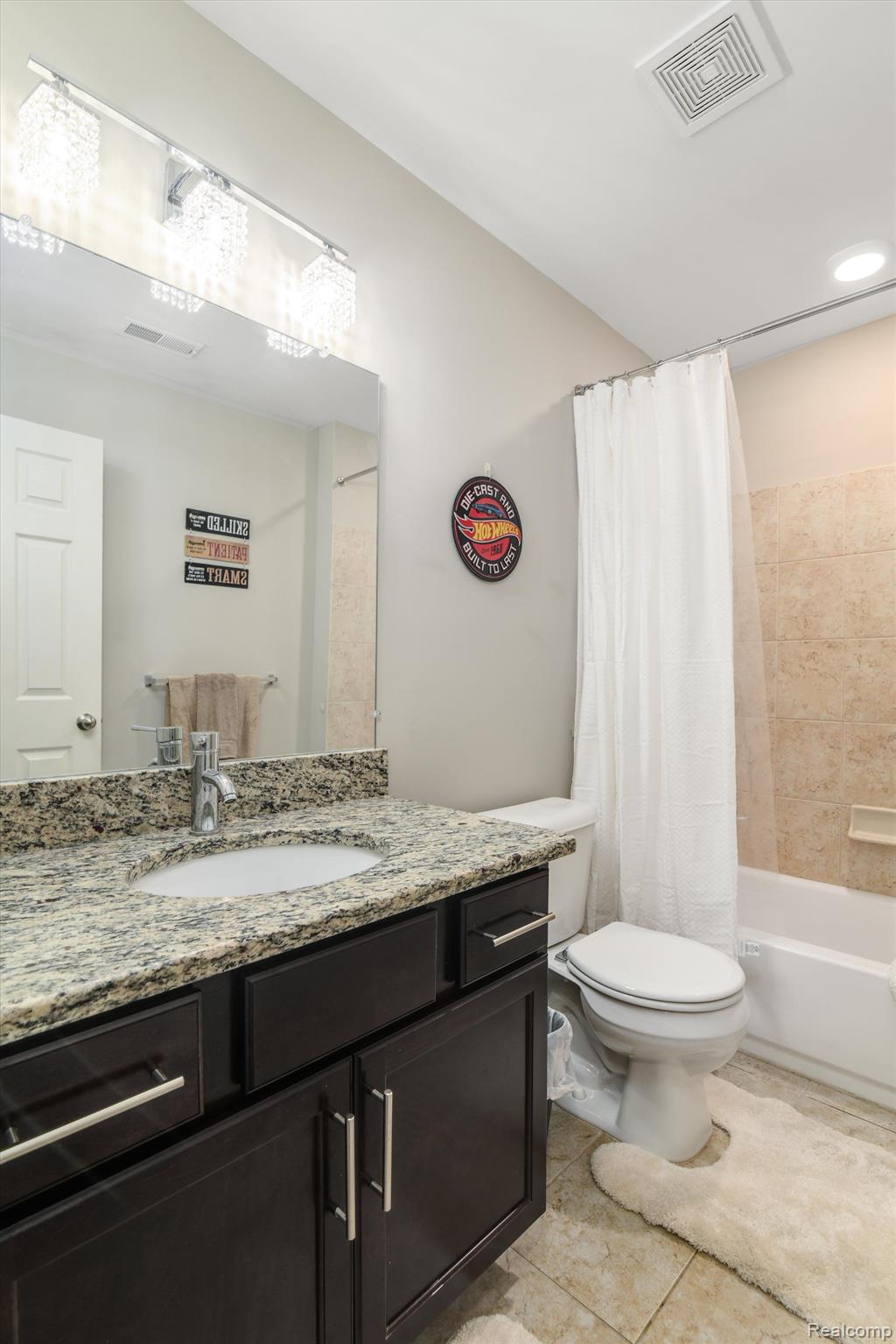 29785 FOX RUN Circle