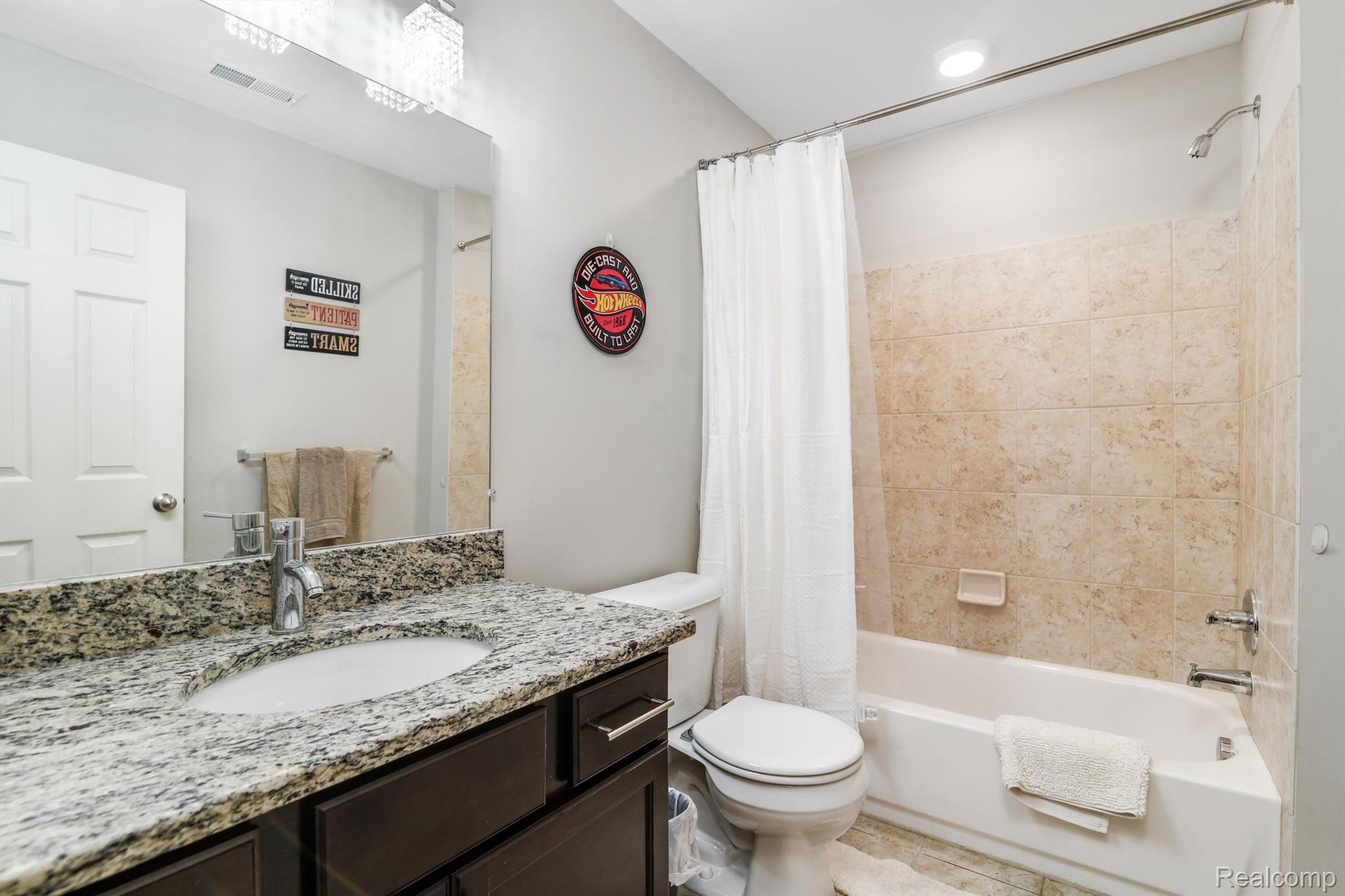 29785 FOX RUN Circle