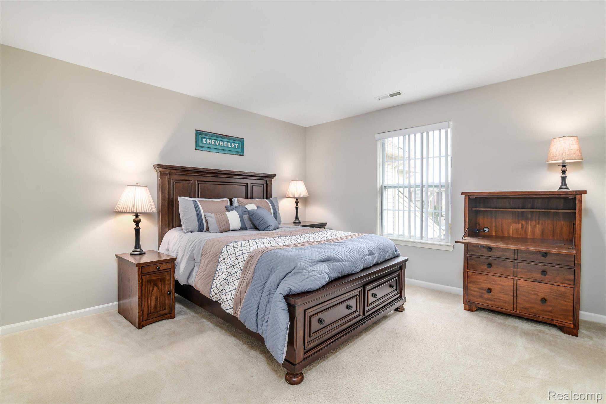 29785 FOX RUN Circle