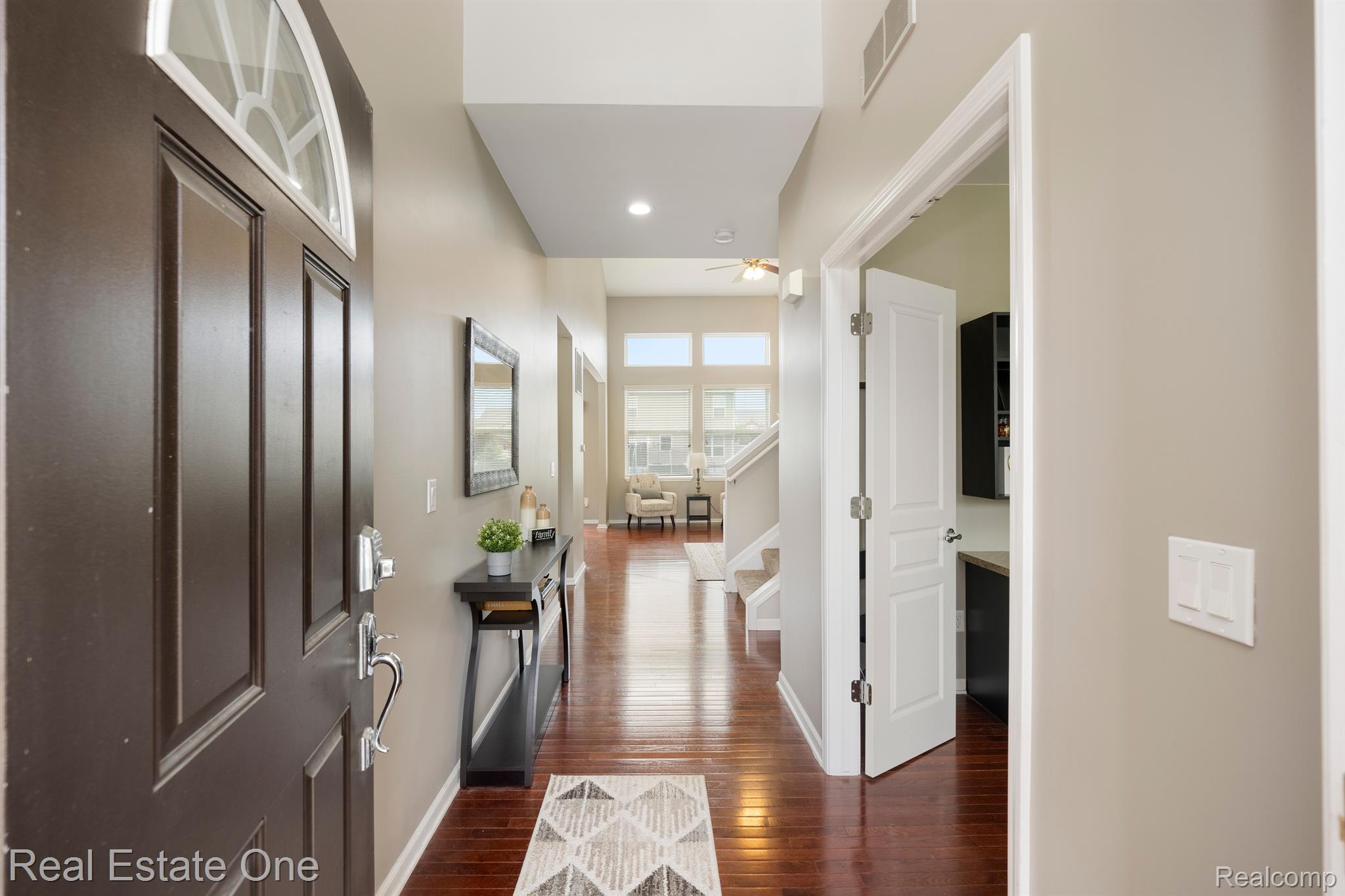 19240 GEARHART Drive