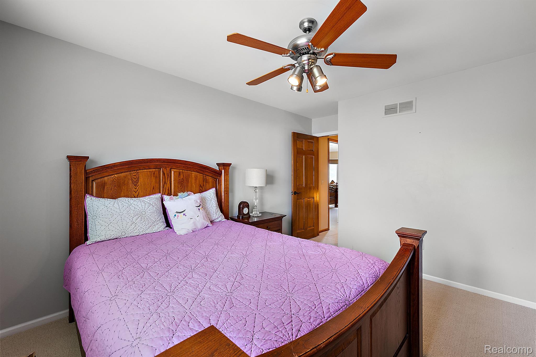 54416 Ridgeview Drive