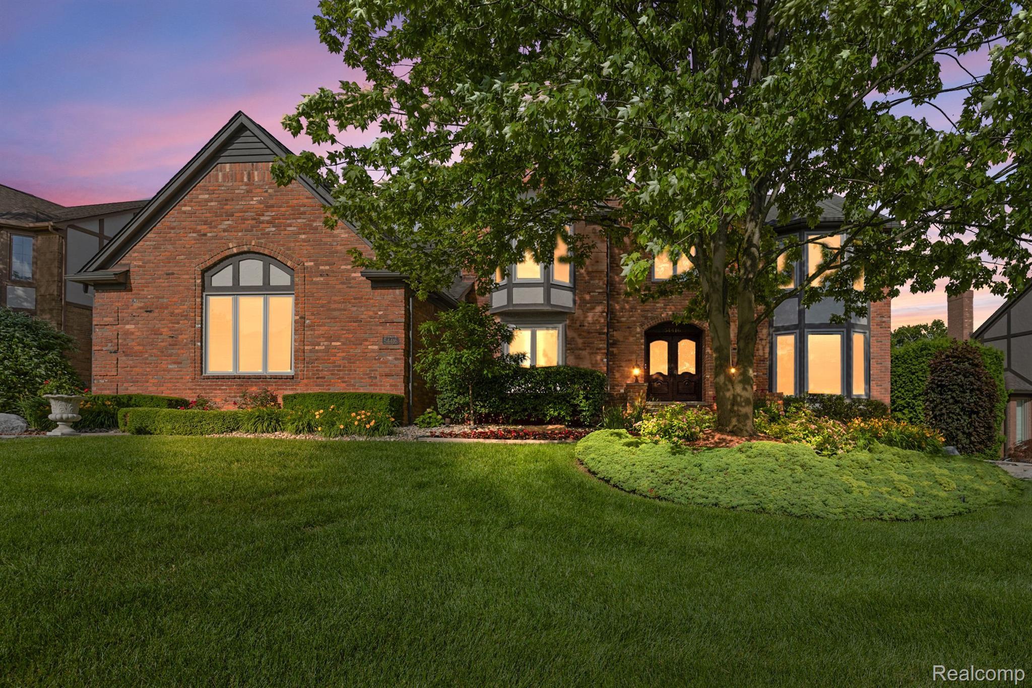 54416 Ridgeview Drive