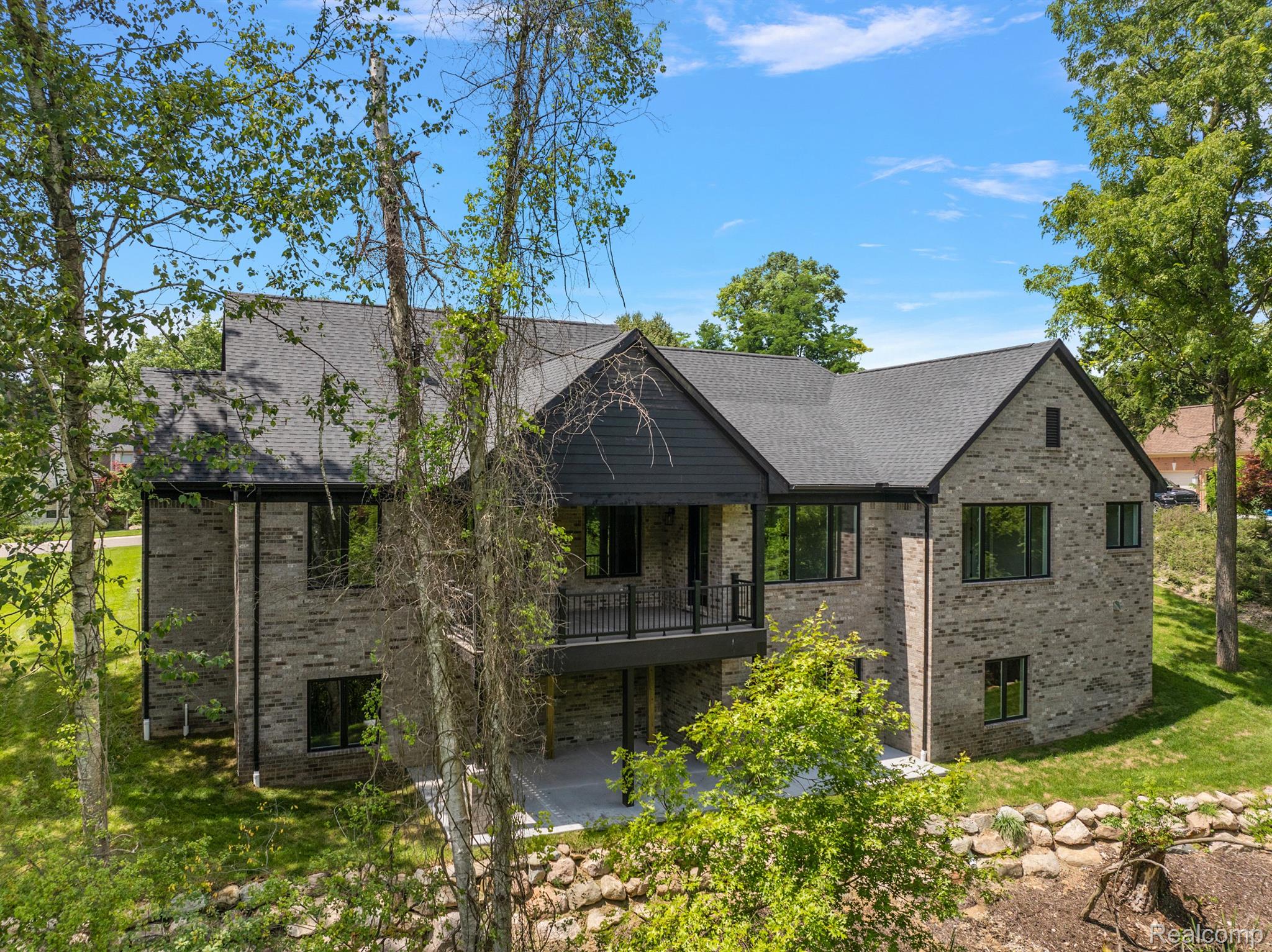 1649 Ottawa Trail