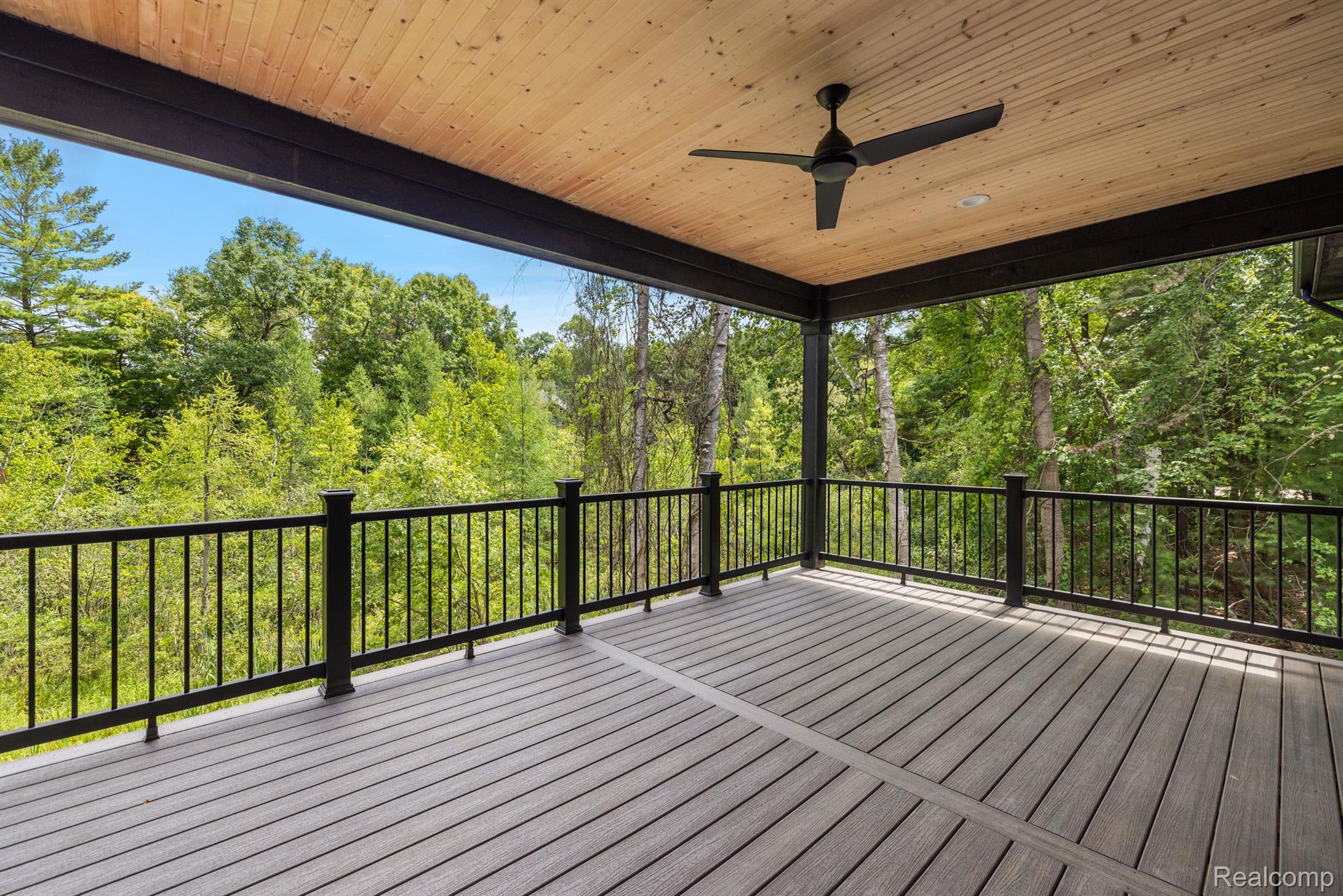 1649 Ottawa Trail