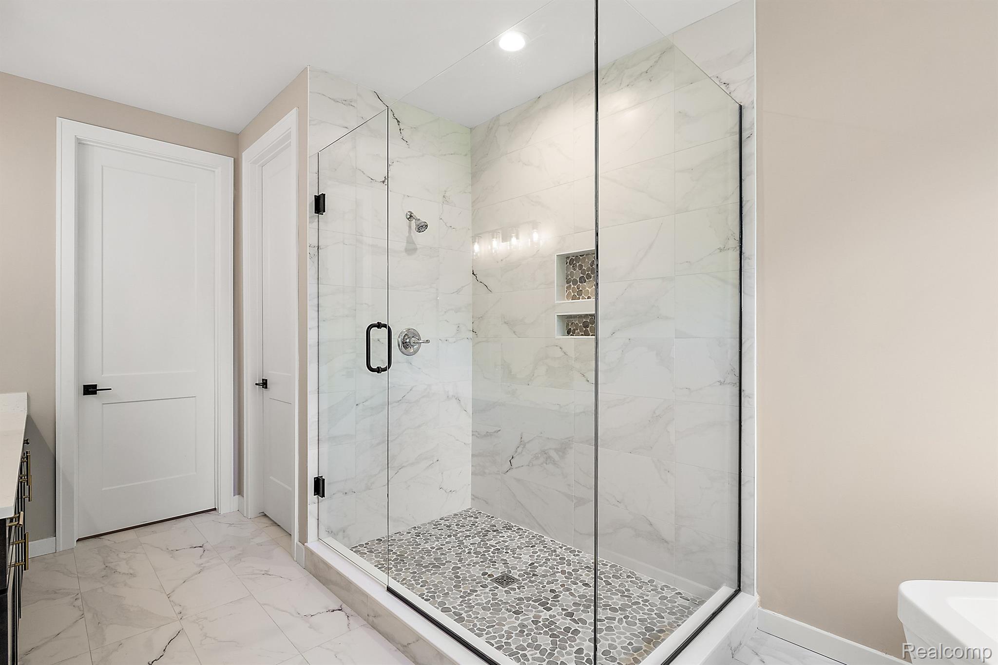 1649 Ottawa Trail
