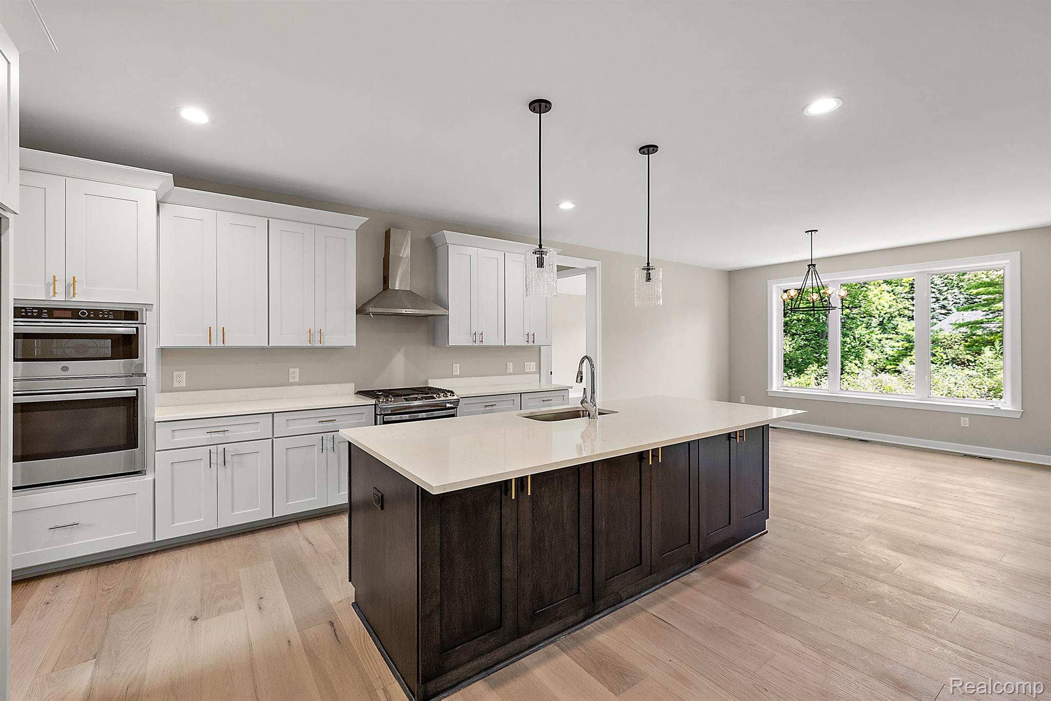 1649 Ottawa Trail