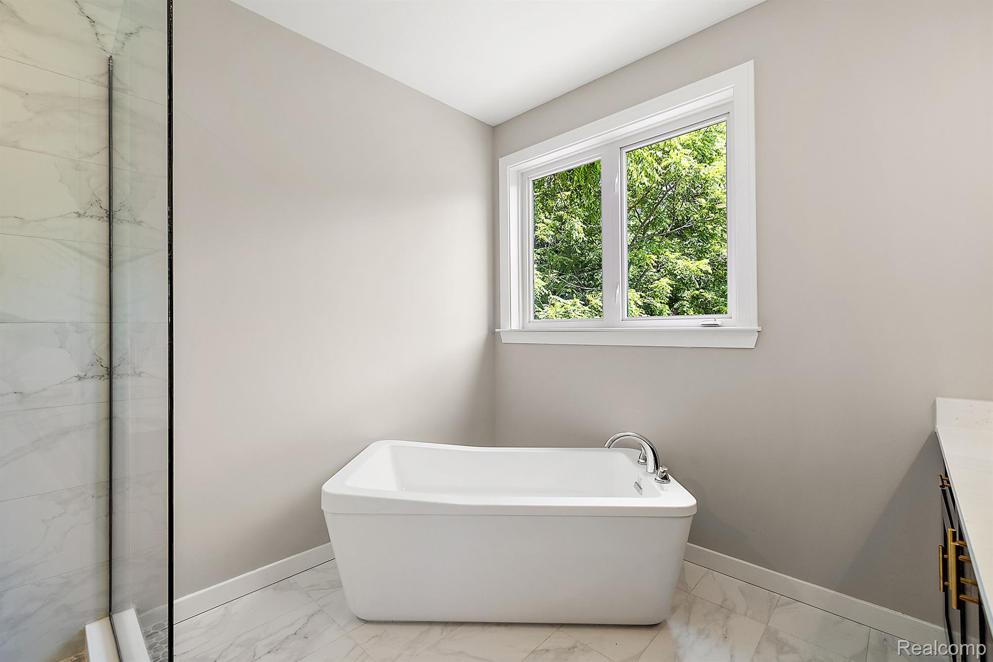 1649 Ottawa Trail