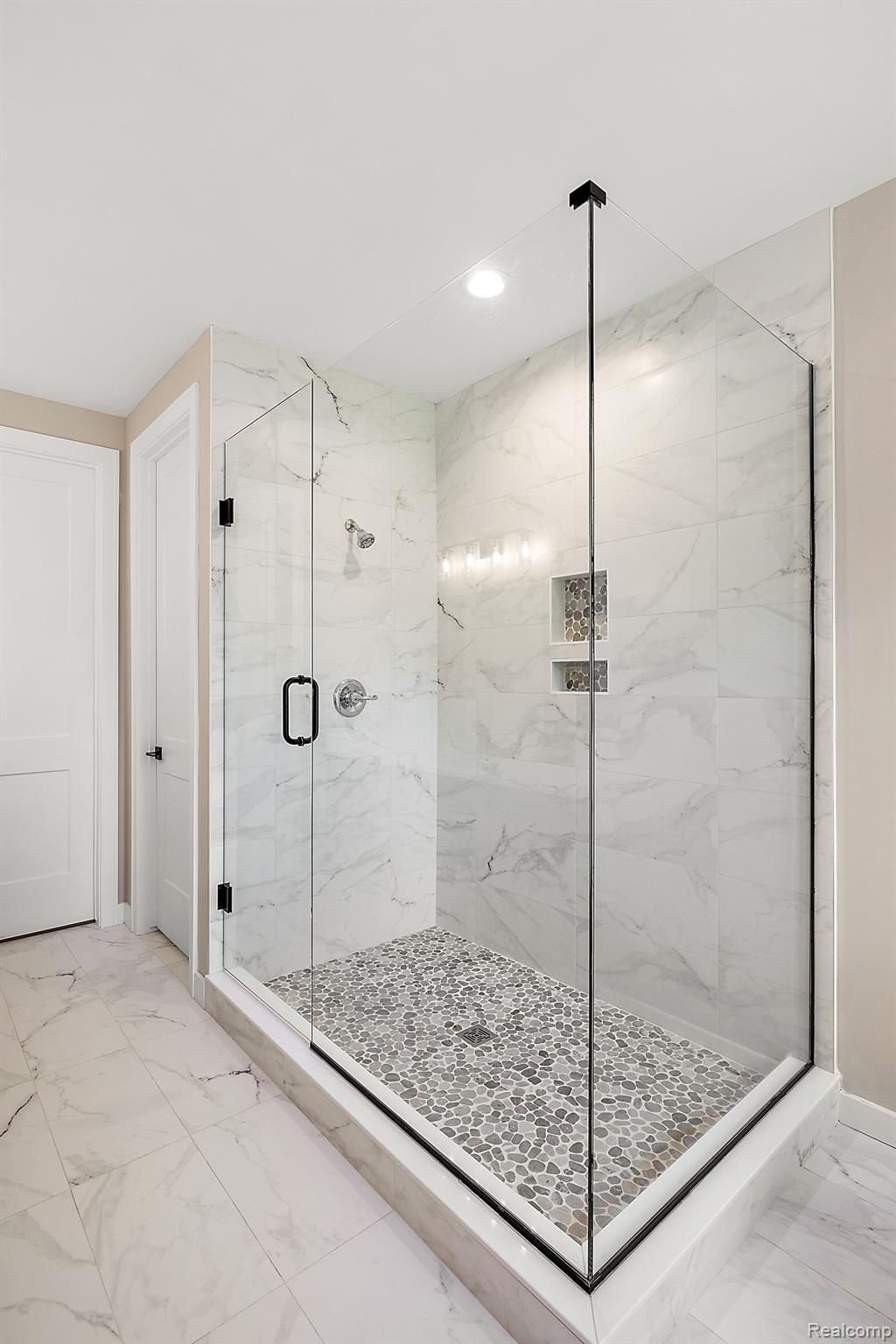 1649 Ottawa Trail