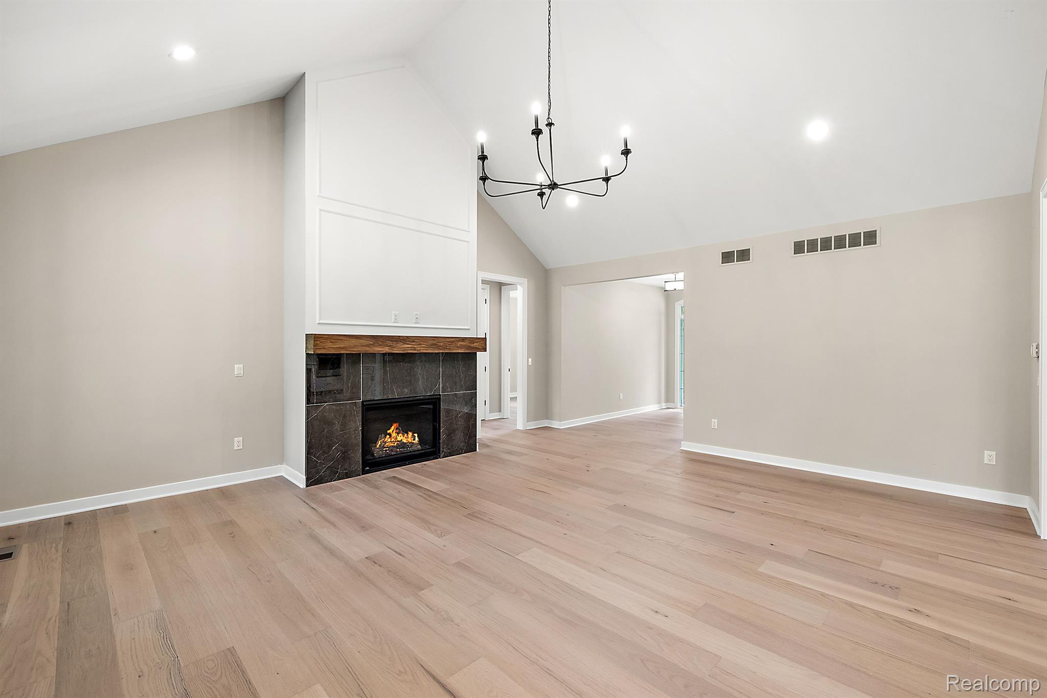 1649 Ottawa Trail