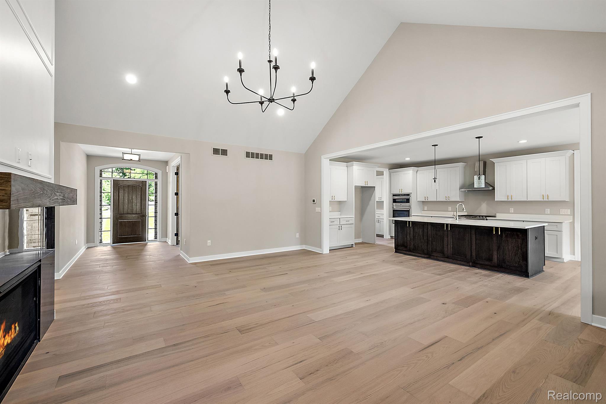 1649 Ottawa Trail