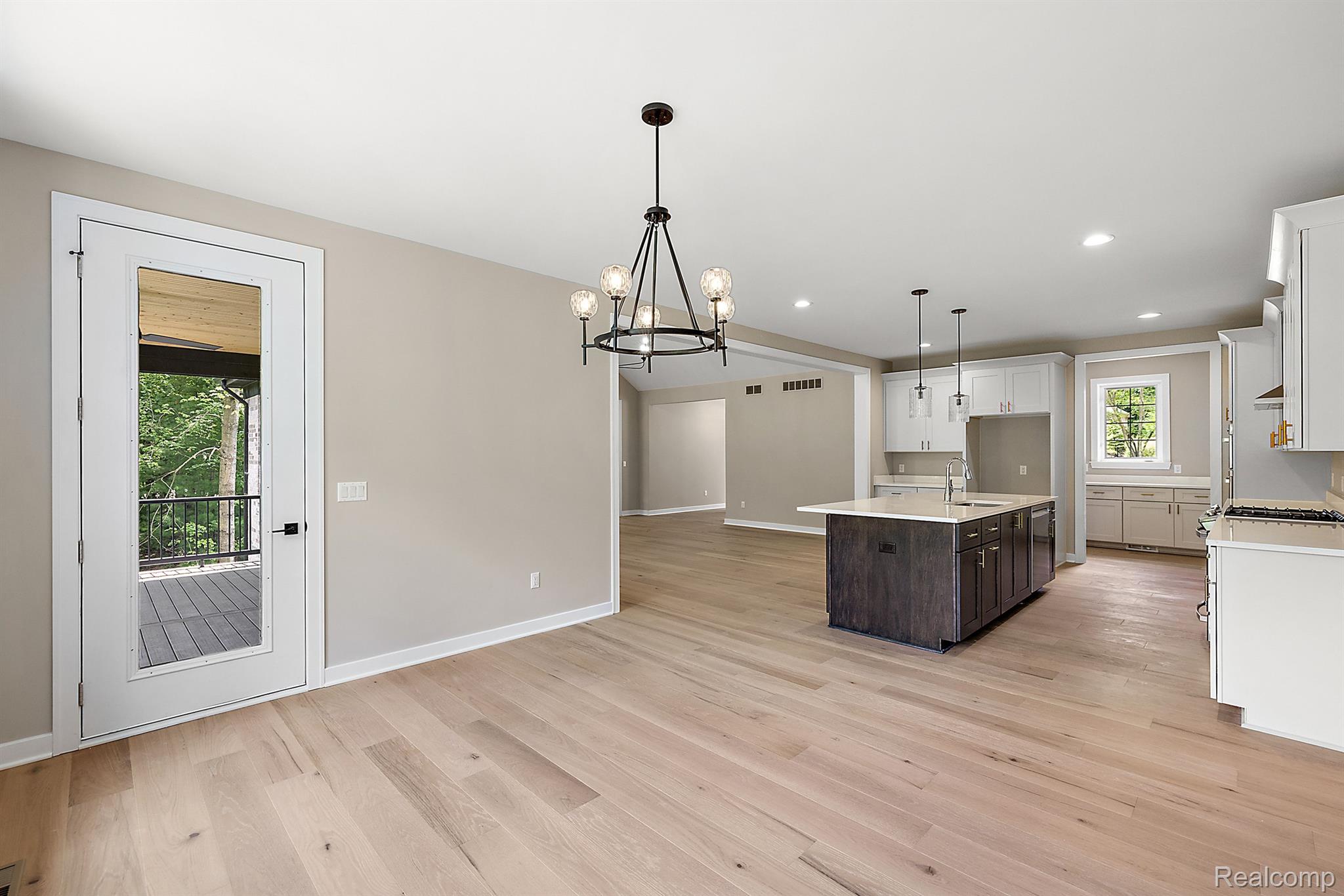 1649 Ottawa Trail