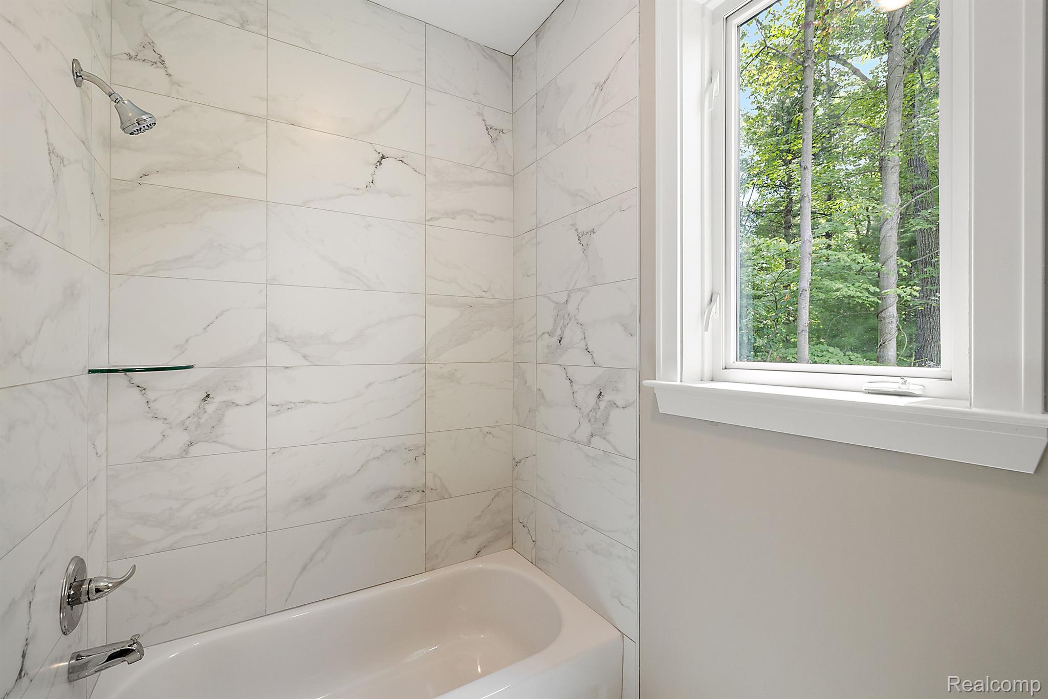 1649 Ottawa Trail