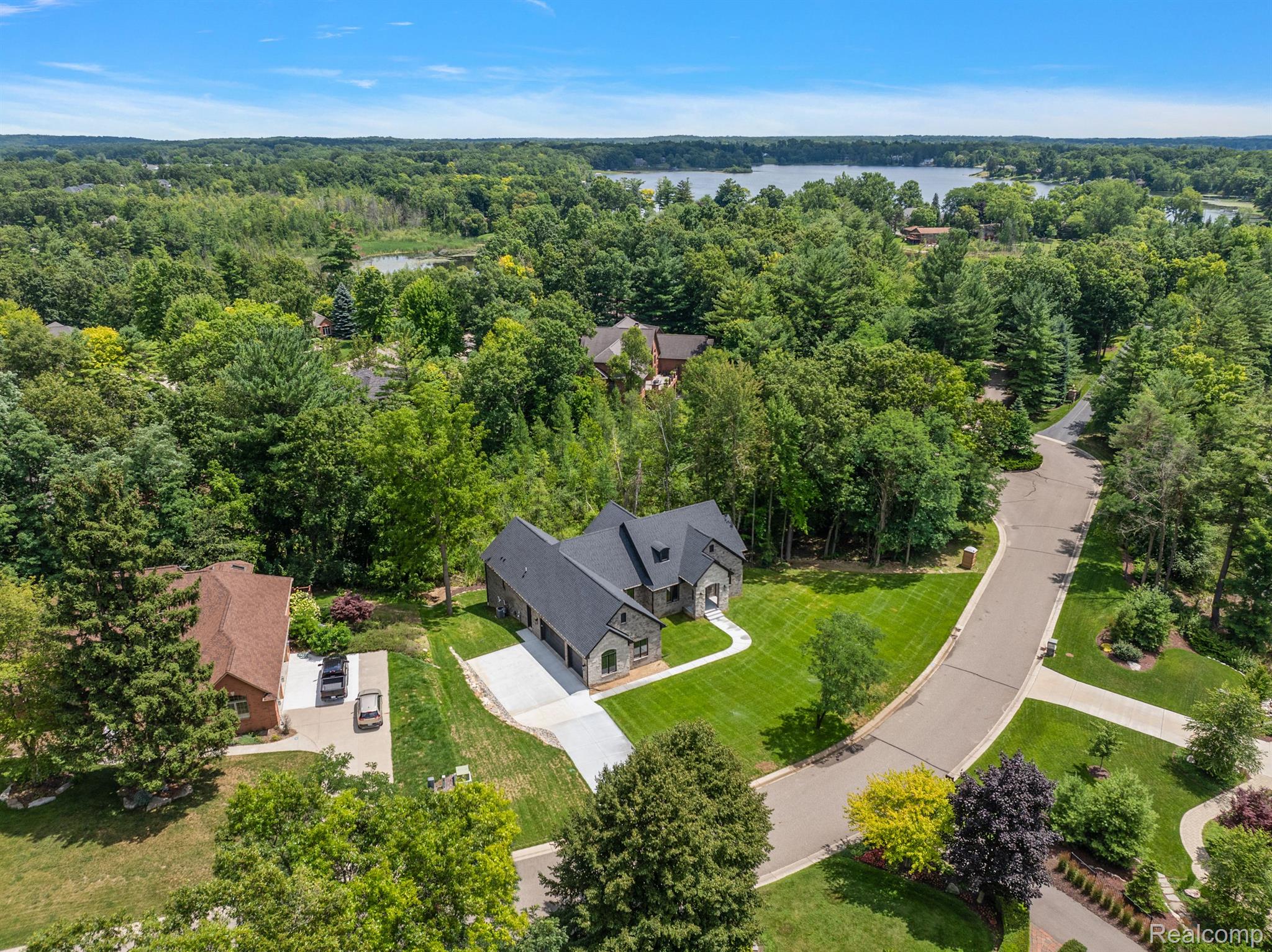 1649 Ottawa Trail