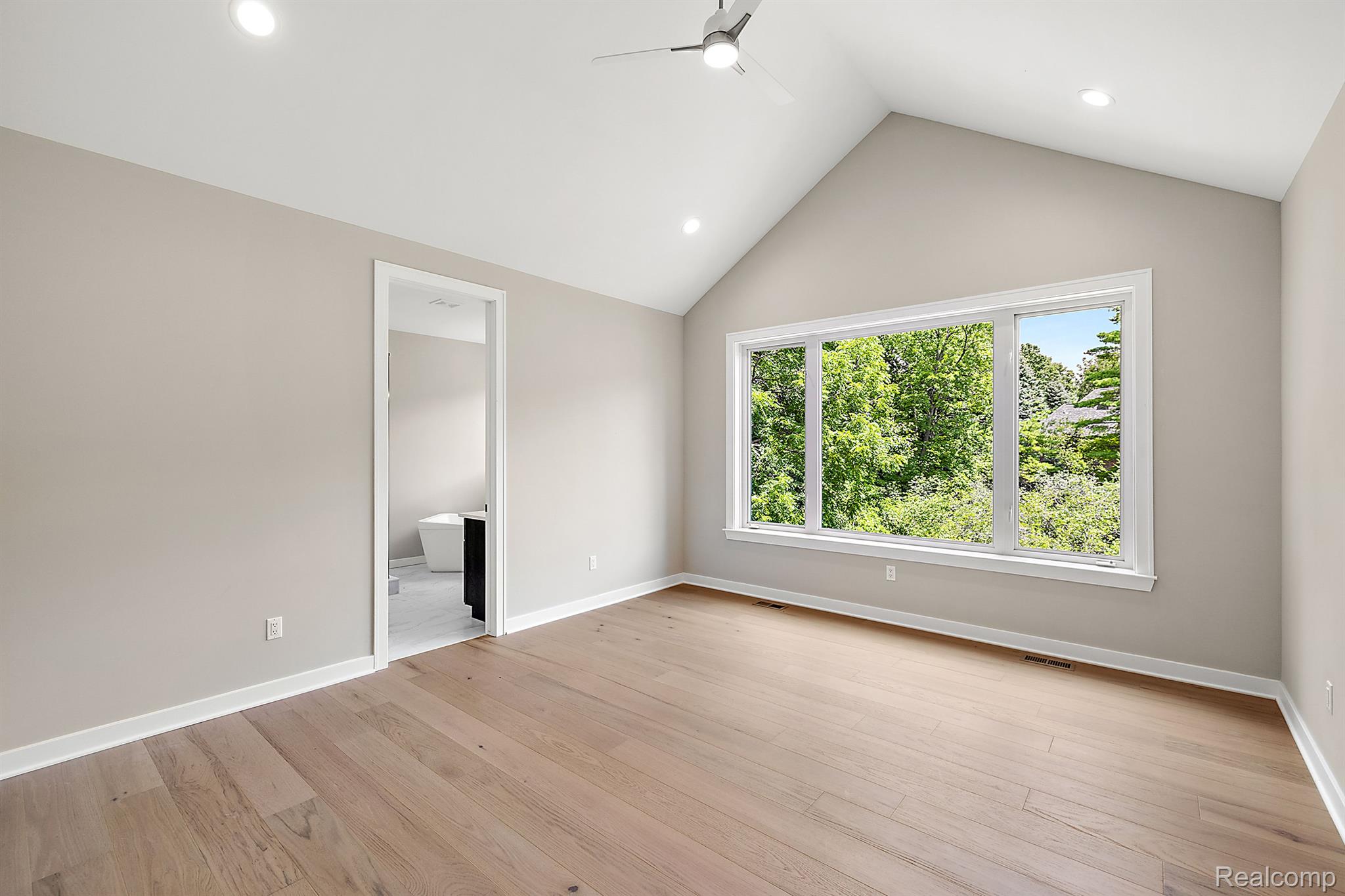 1649 Ottawa Trail