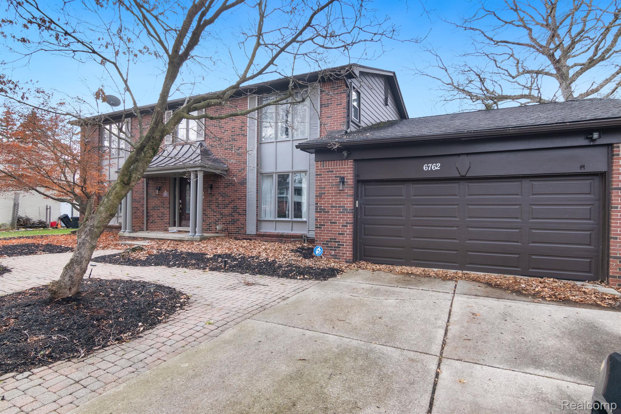 6762 EDINBOROUGH