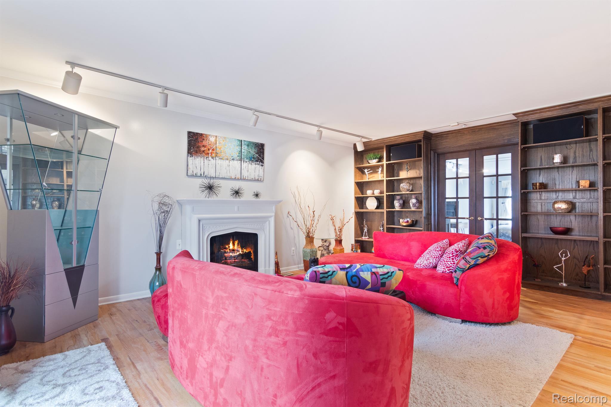 6762 EDINBOROUGH