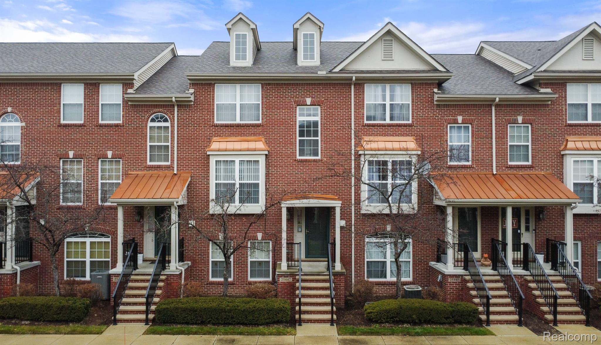 25447 SAINT JAMES