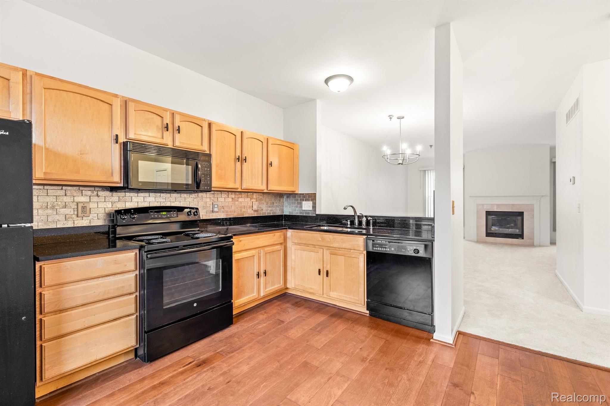 25447 SAINT JAMES