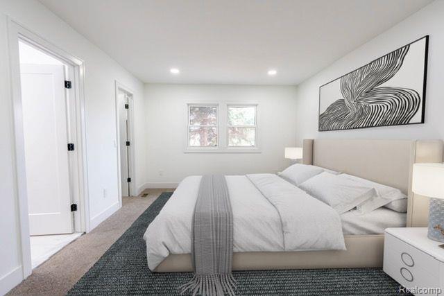 822 DAHLIA Lane