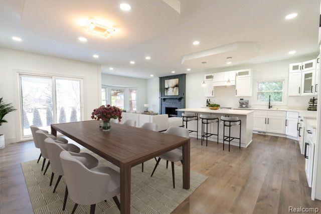 822 DAHLIA Lane