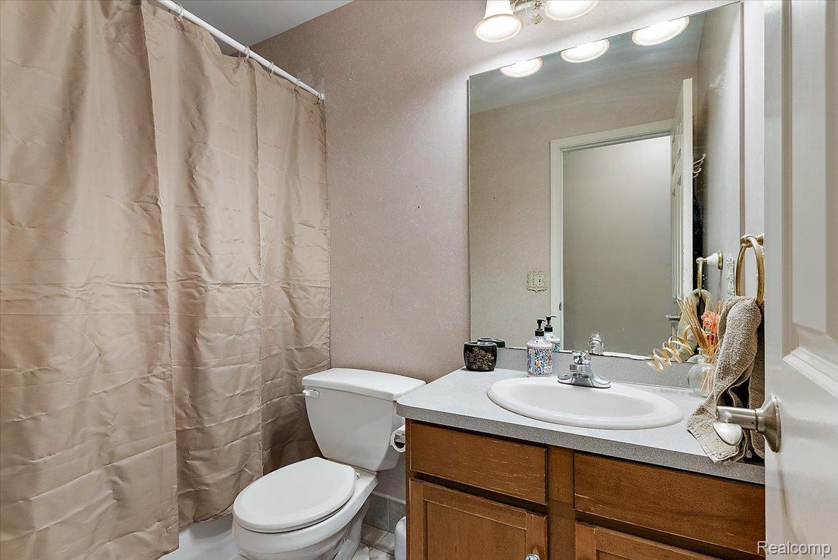 3594 Olde Dominion Drive